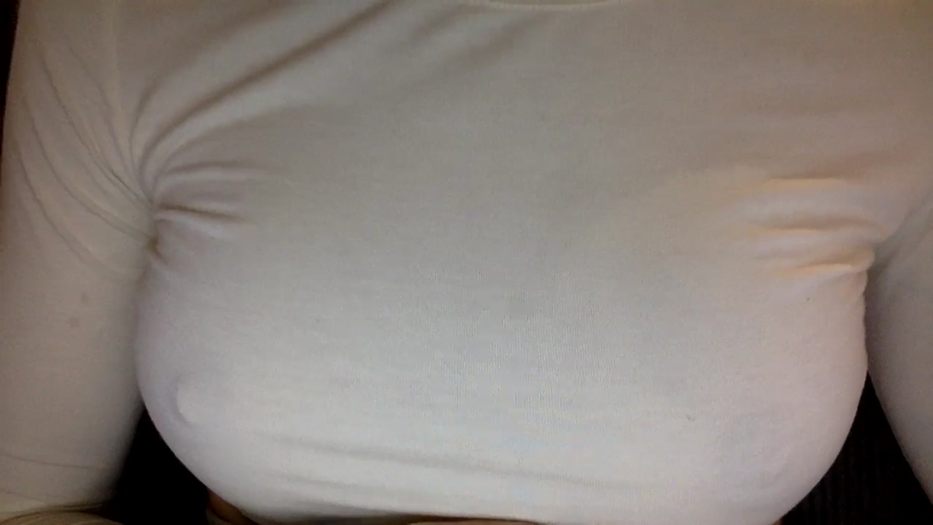Gallery image thumbnail from EgoisticKitty's myfreecams stream on, 10/07/2024, 08:15 image 8 of 20