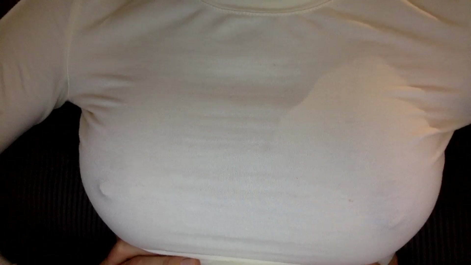 Gallery image thumbnail from EgoisticKitty's myfreecams stream on, 10/07/2024, 08:28 image 19 of 20
