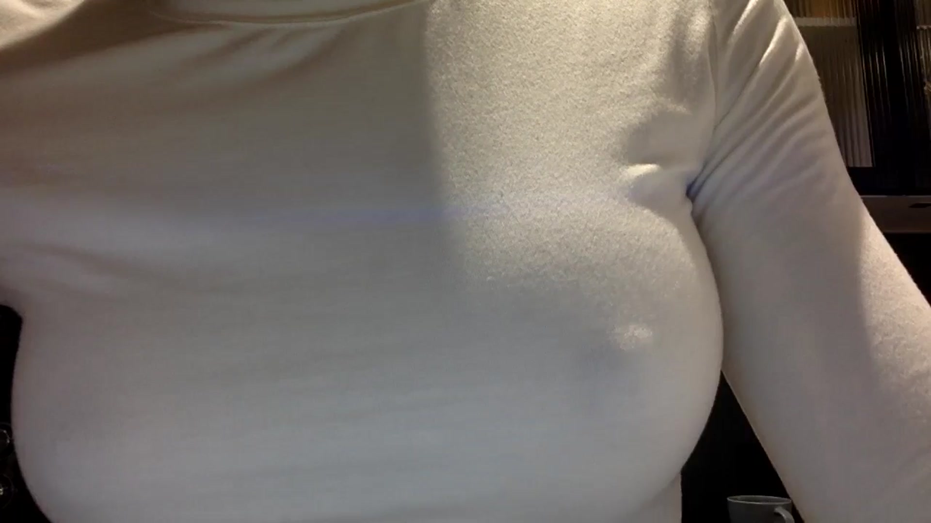 Gallery image thumbnail from EgoisticKitty's myfreecams stream on, 10/09/2024, 11:16 image 11 of 20