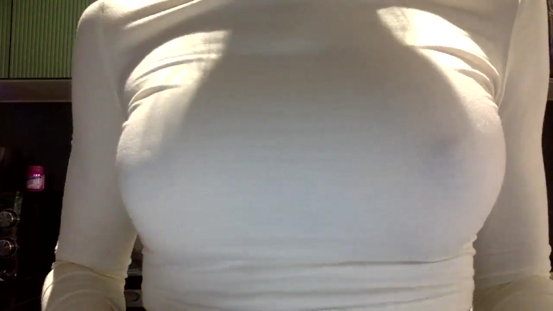 Gallery image thumbnail from EgoisticKitty's myfreecams stream on, 10/09/2024, 12:18 image 19 of 20