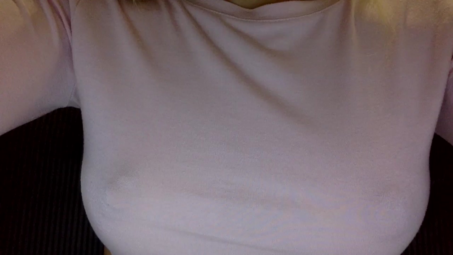 Gallery image thumbnail from EgoisticKitty's myfreecams stream on, 10/13/2024, 10:22 image 20 of 20