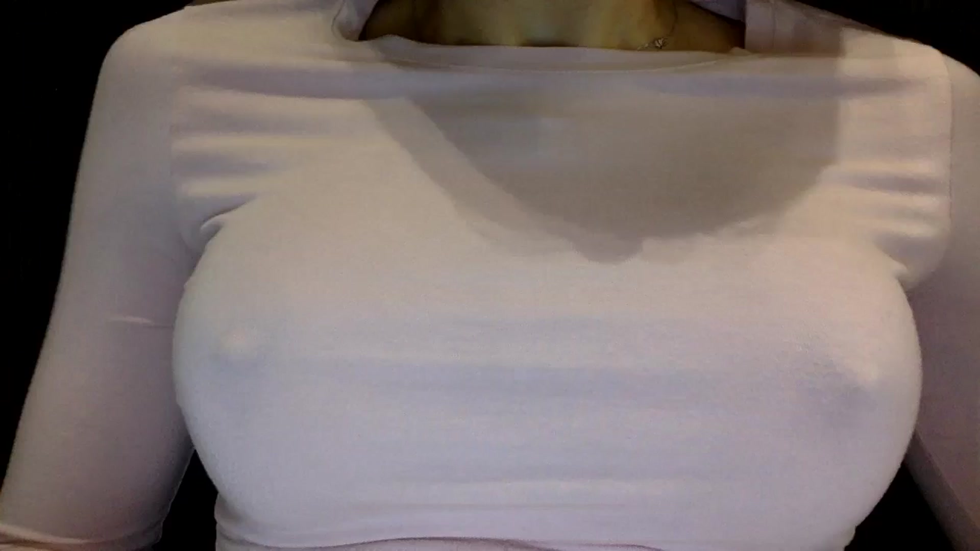 Gallery image thumbnail from EgoisticKitty's myfreecams stream on, 10/13/2024, 11:45 image 1 of 20