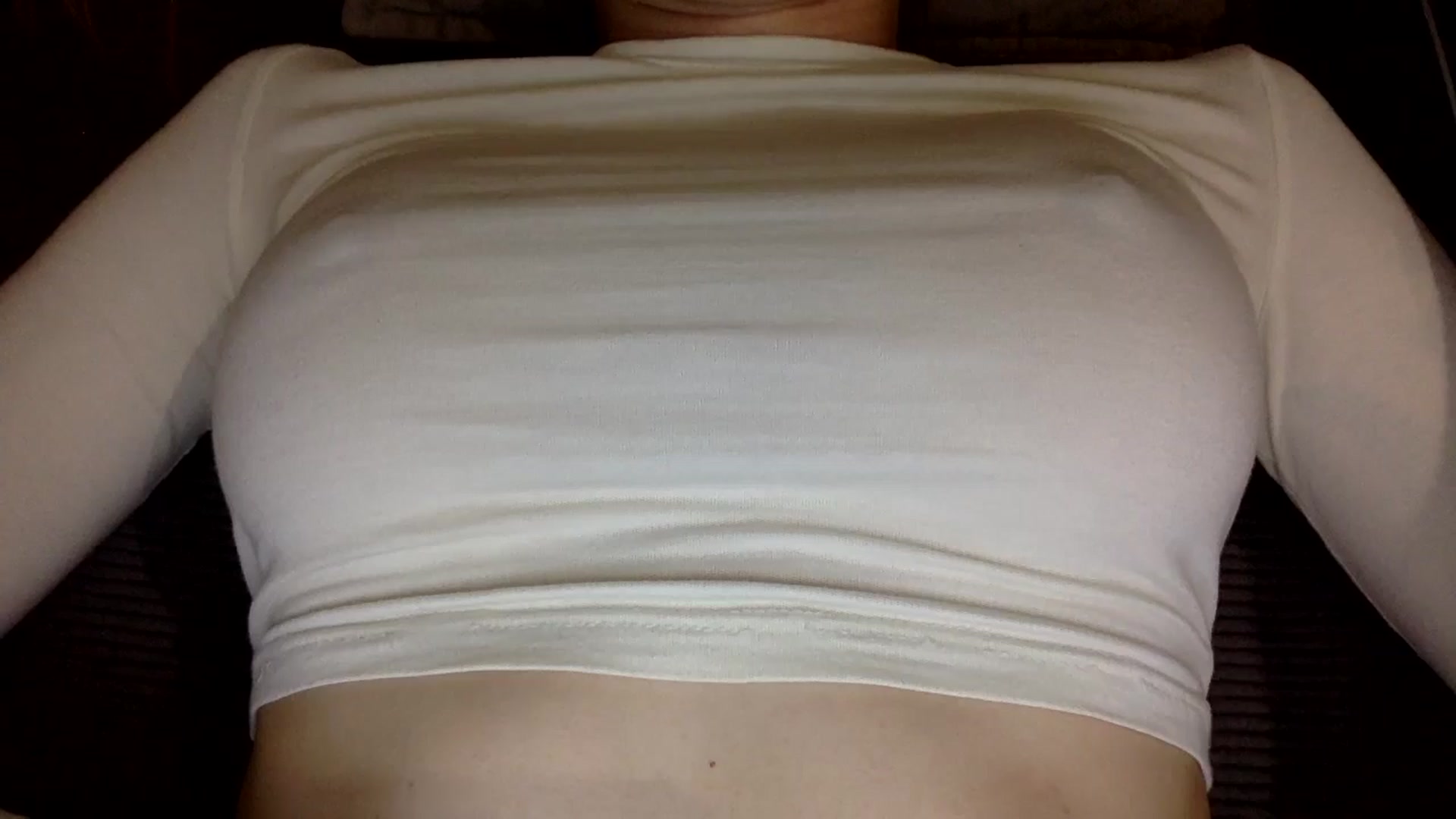 Gallery image thumbnail from EgoisticKitty's myfreecams stream on, 10/13/2024, 18:41 image 19 of 20