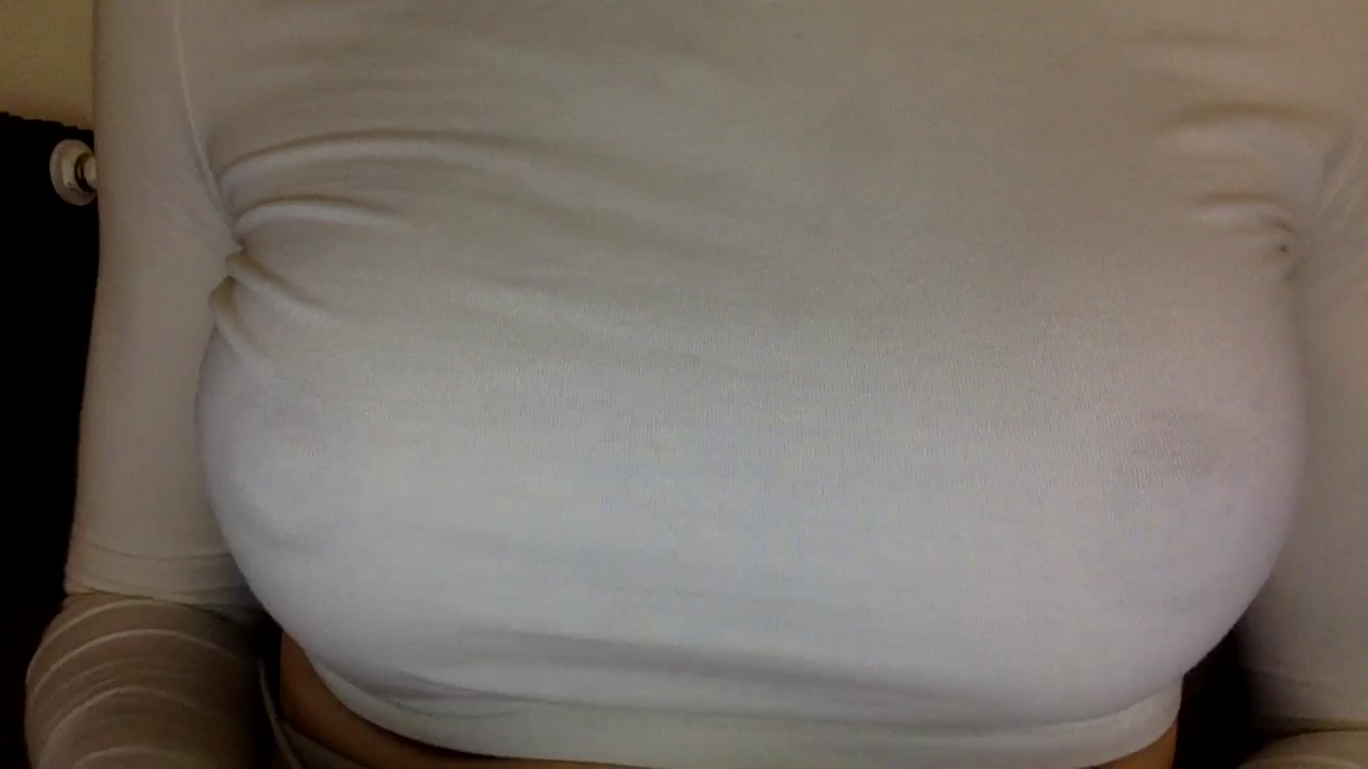 Gallery image thumbnail from EgoisticKitty's myfreecams stream on, 10/13/2024, 18:41 image 4 of 20