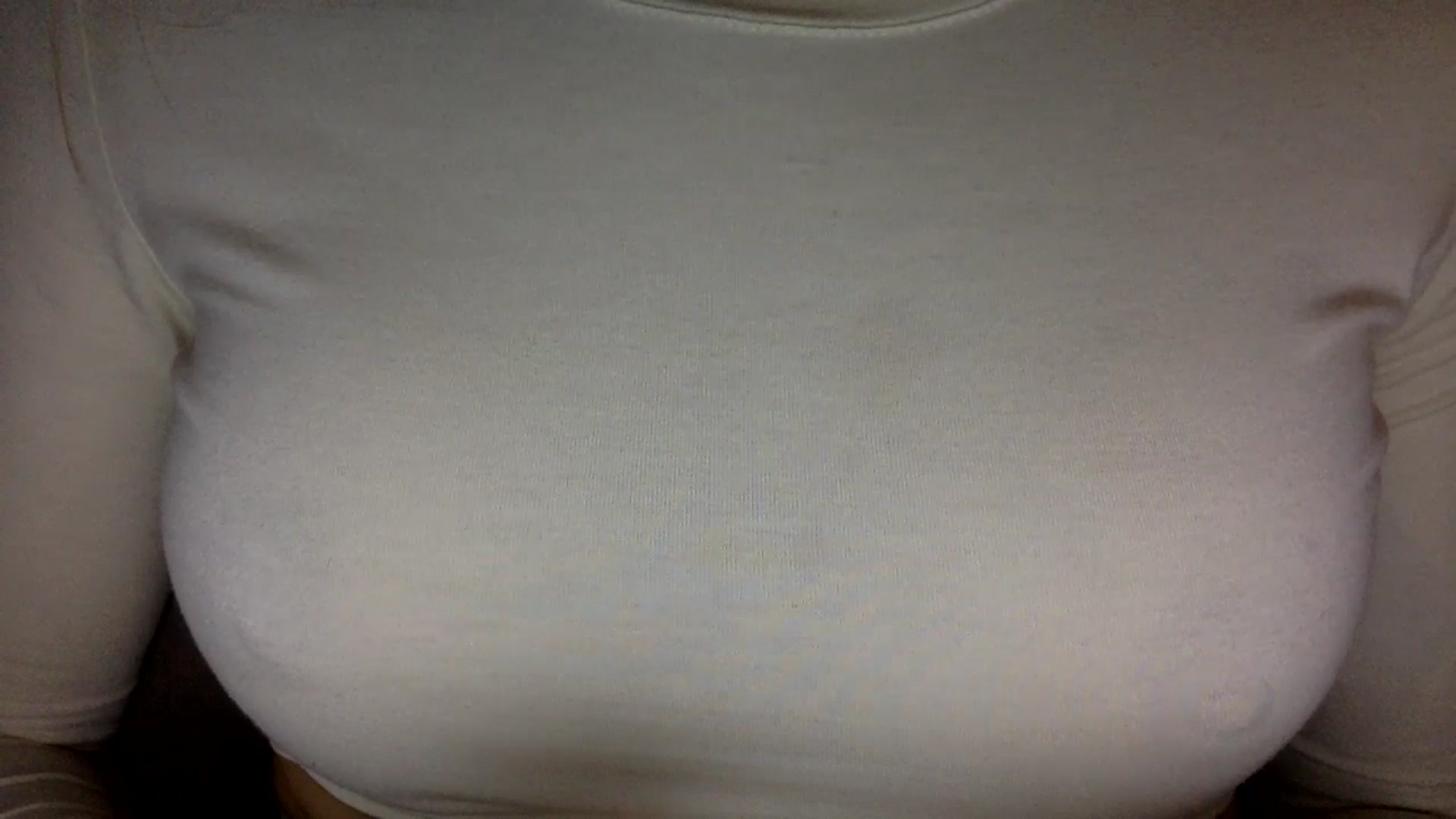Gallery image thumbnail from EgoisticKitty's myfreecams stream on, 10/14/2024, 08:09 image 11 of 20