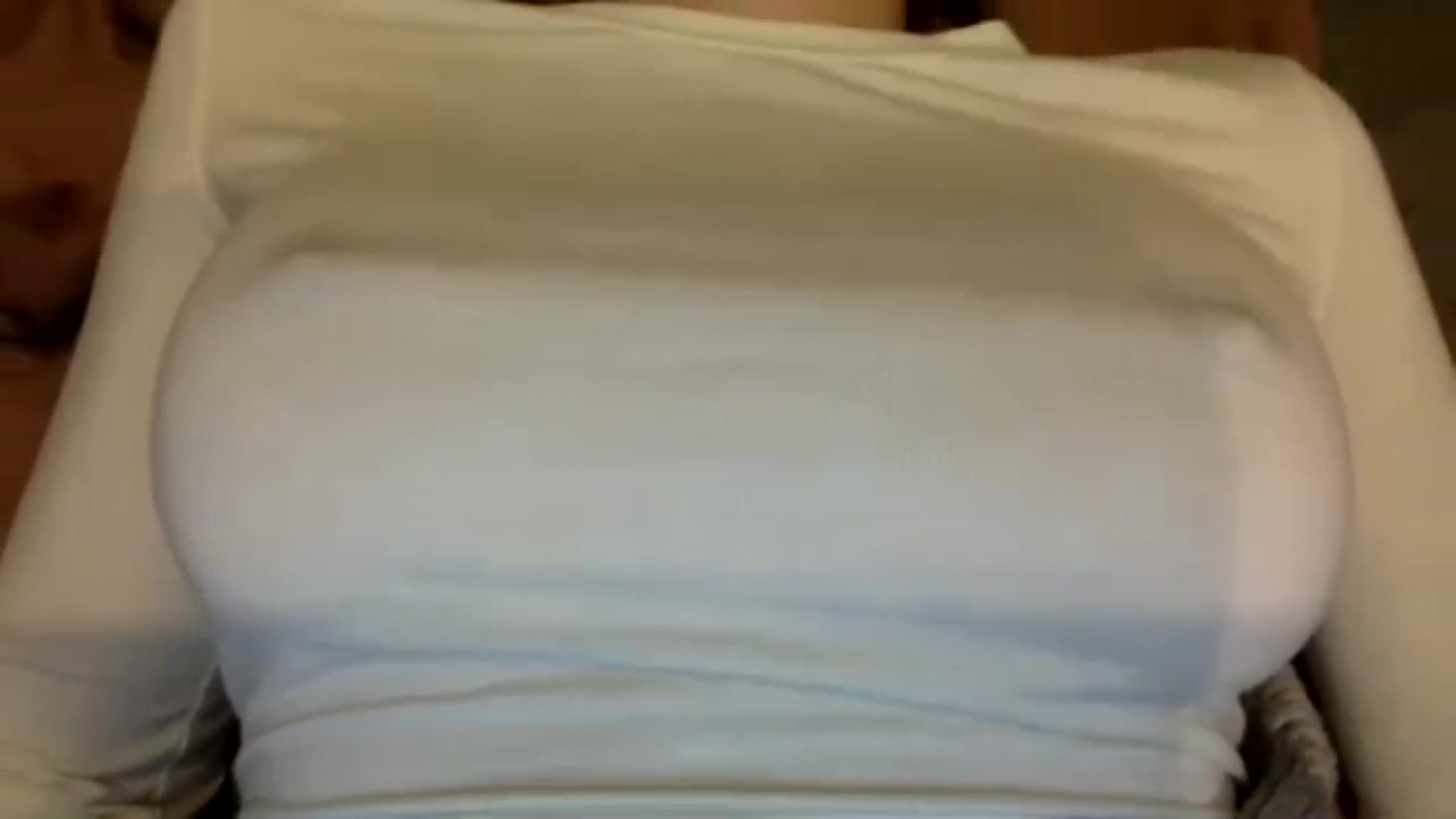 Gallery image thumbnail from EgoisticKitty's myfreecams stream on, 10/16/2024, 13:07 image 16 of 20