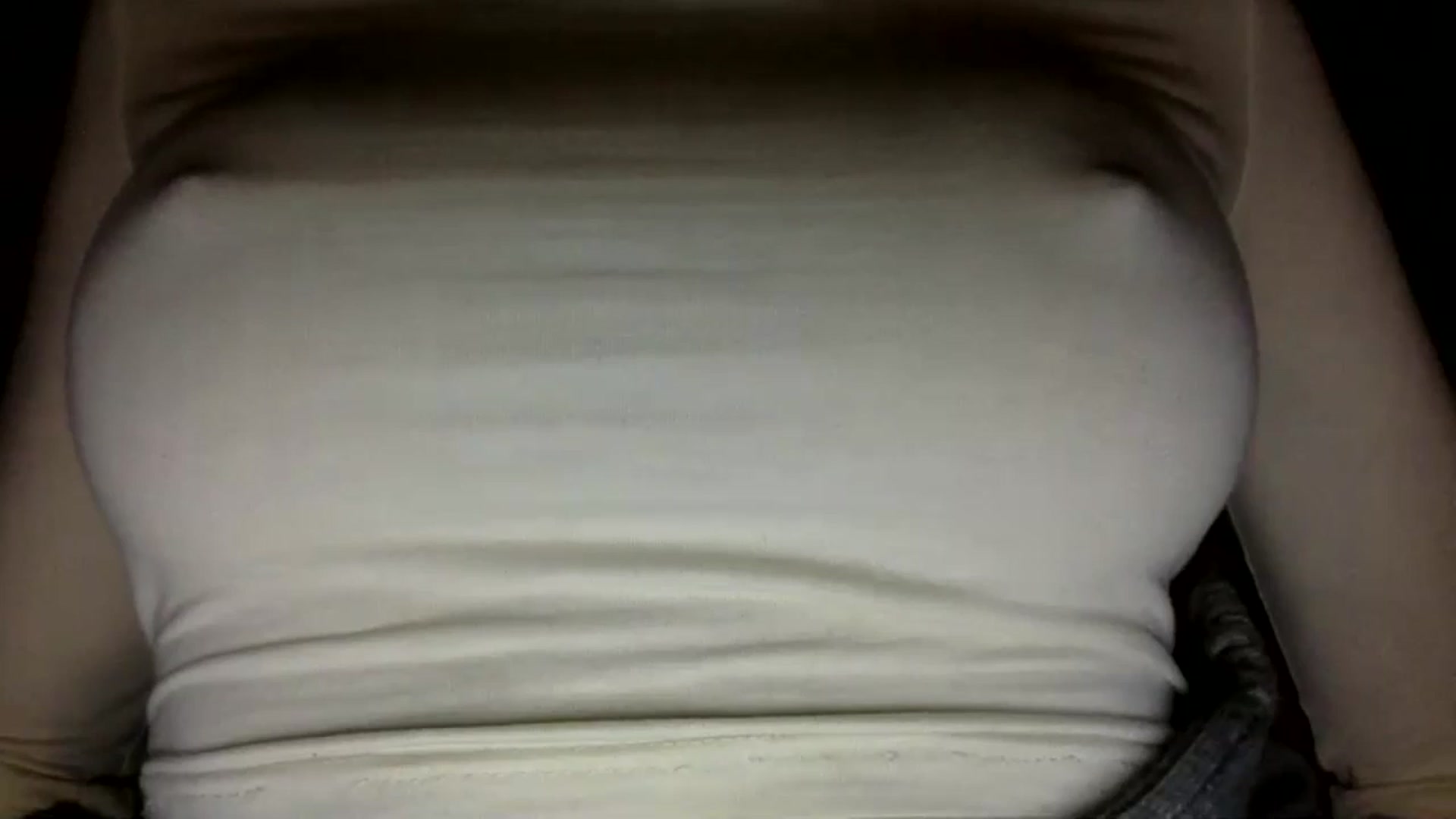 Gallery image thumbnail from EgoisticKitty's myfreecams stream on, 10/16/2024, 13:07 image 17 of 20