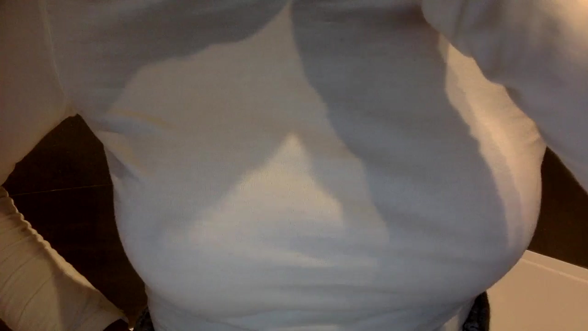Gallery image thumbnail from EgoisticKitty's myfreecams stream on, 10/16/2024, 14:35 image 2 of 20