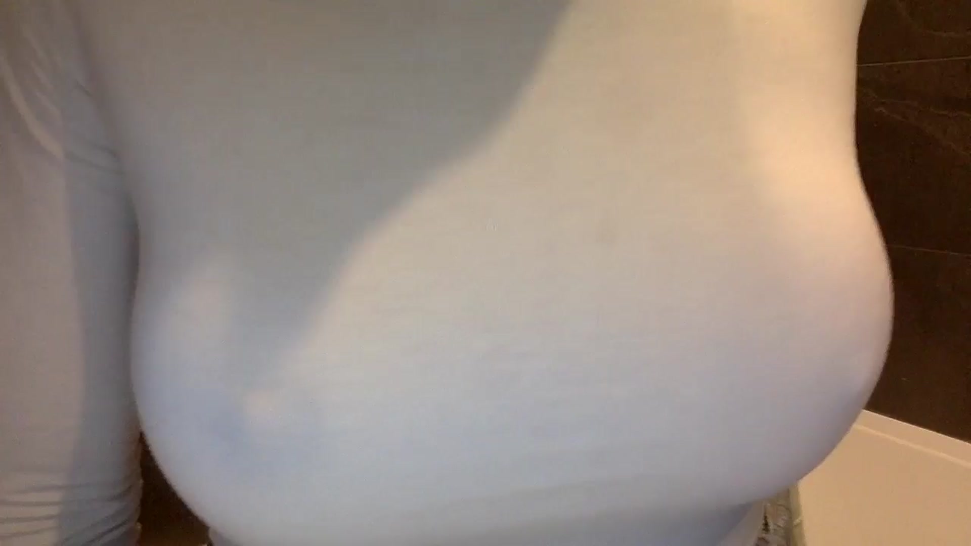 Gallery image thumbnail from EgoisticKitty's myfreecams stream on, 10/16/2024, 14:35 image 1 of 20