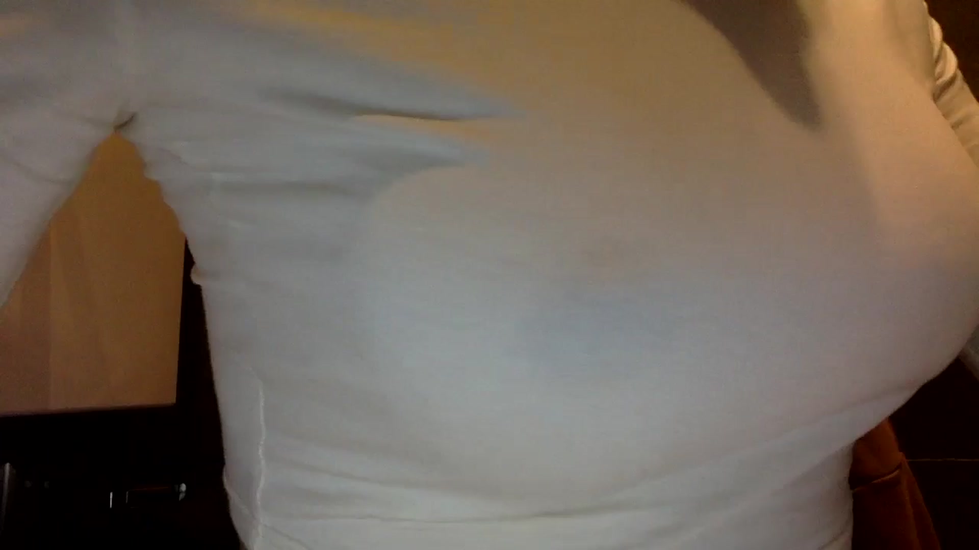 Gallery image thumbnail from EgoisticKitty's myfreecams stream on, 10/16/2024, 14:51 image 16 of 20