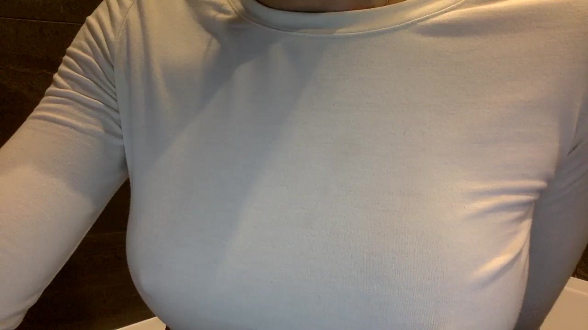 Gallery image thumbnail from EgoisticKitty's myfreecams stream on, 10/16/2024, 16:03 image 4 of 20