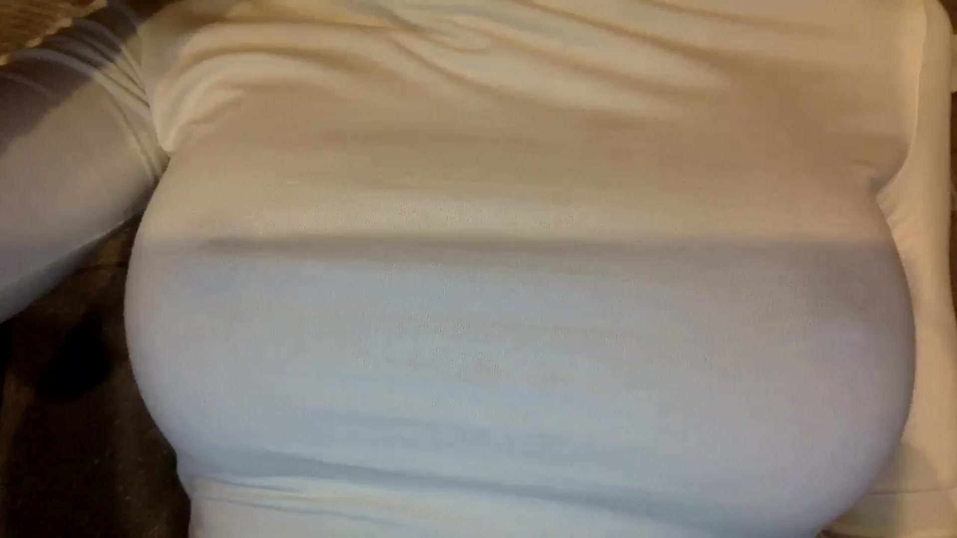 Gallery image thumbnail from EgoisticKitty's myfreecams stream on, 10/16/2024, 16:03 image 11 of 20