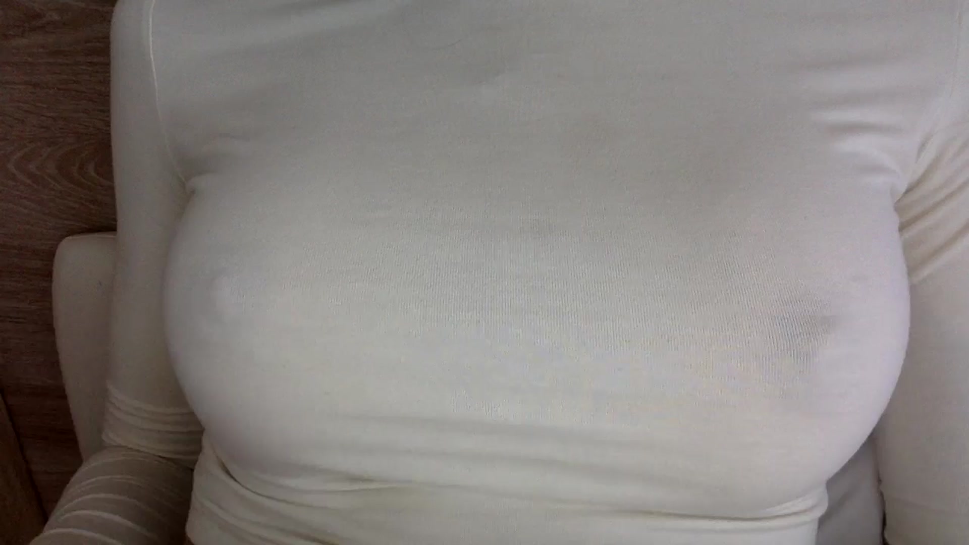 Gallery image thumbnail from EgoisticKitty's myfreecams stream on, 10/17/2024, 12:57 image 9 of 20