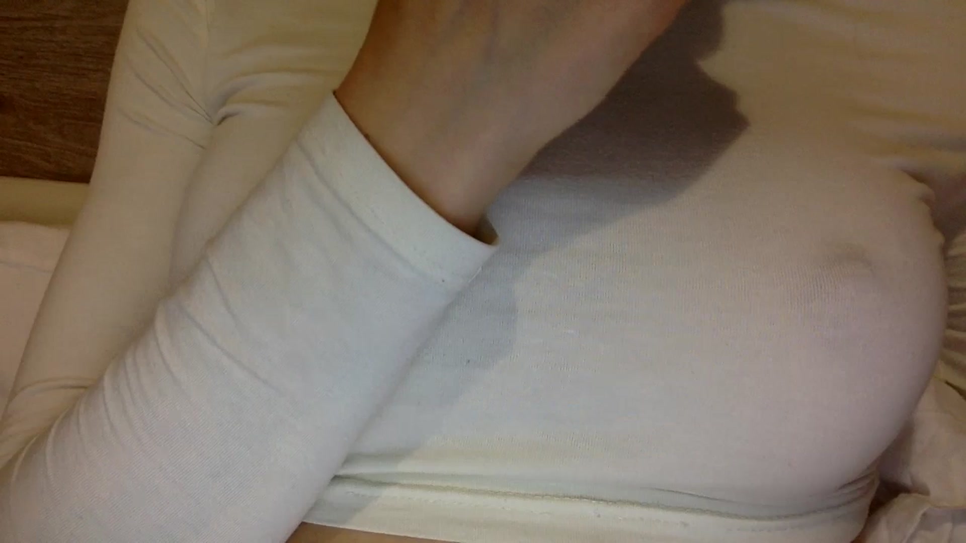 Gallery image thumbnail from EgoisticKitty's myfreecams stream on, 10/17/2024, 15:12 image 6 of 20