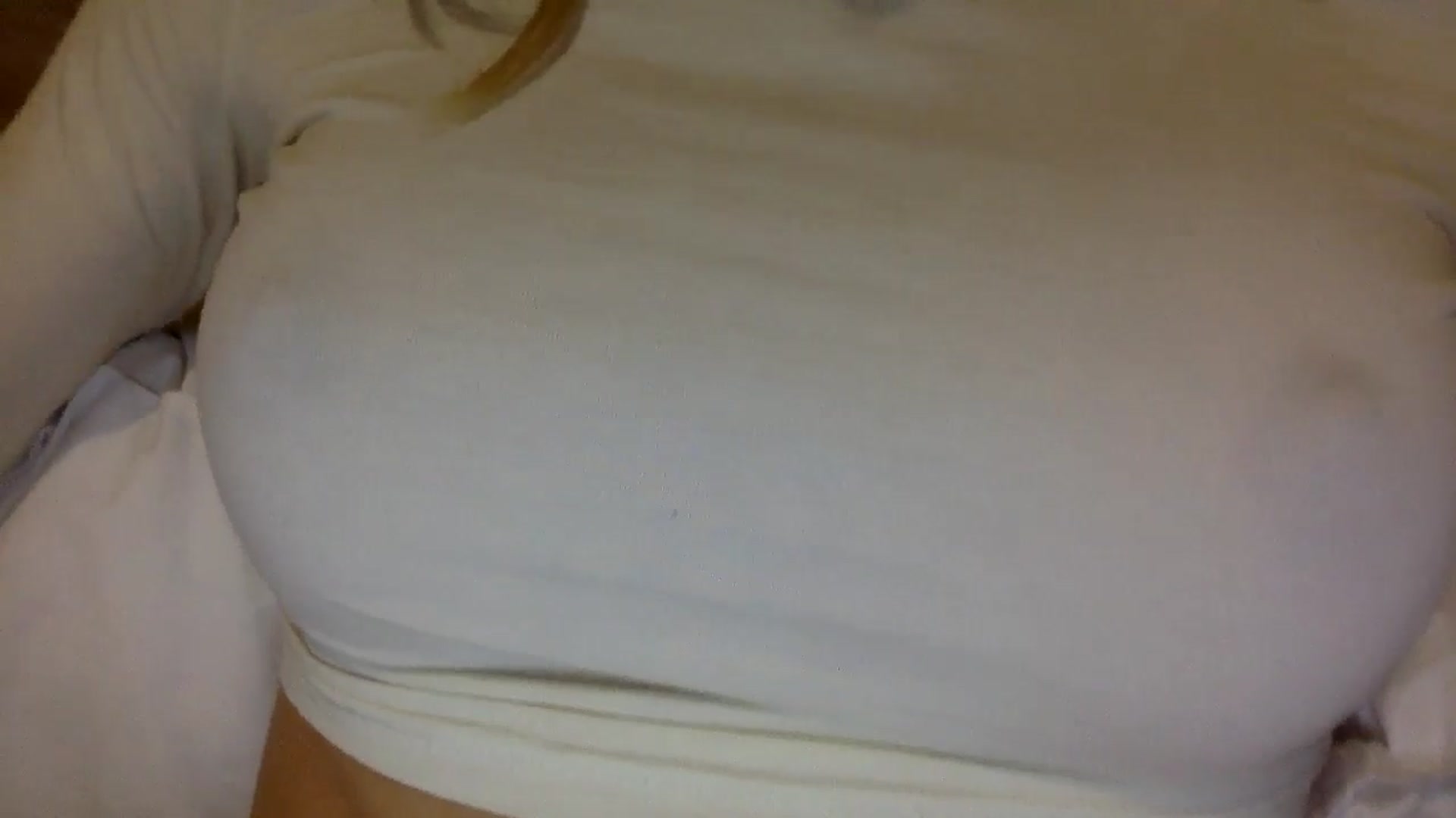 Gallery image thumbnail from EgoisticKitty's myfreecams stream on, 10/17/2024, 15:12 image 2 of 20