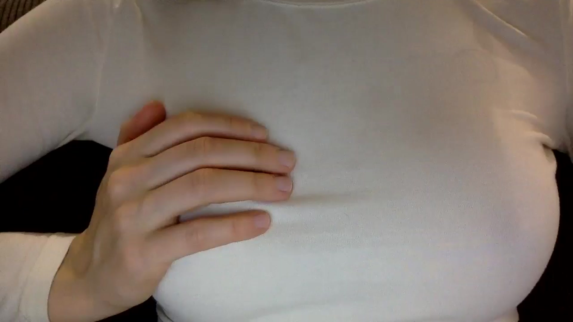 Gallery image thumbnail from EgoisticKitty's myfreecams stream on, 10/19/2024, 12:33 image 17 of 20