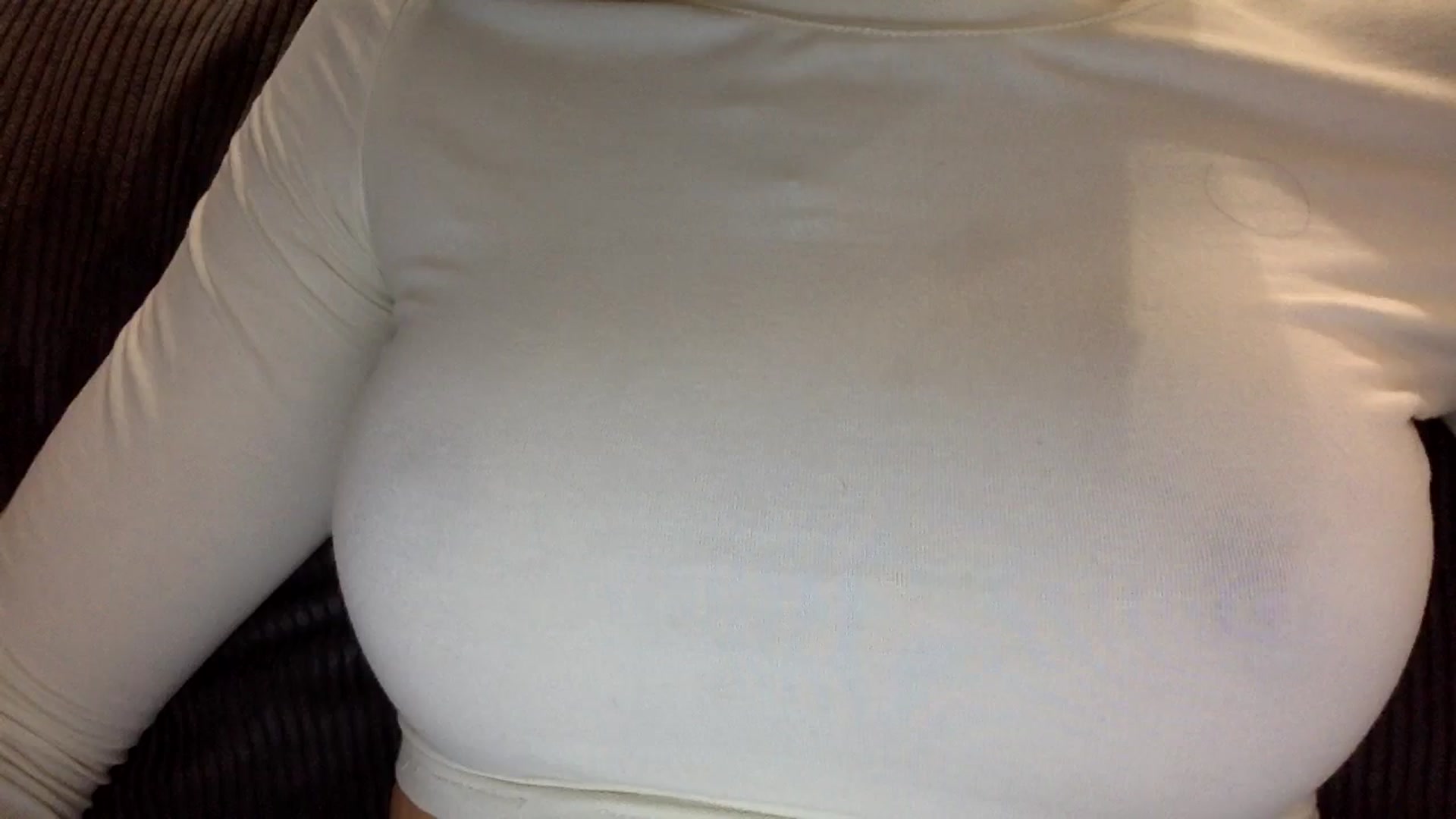 Gallery image thumbnail from EgoisticKitty's myfreecams stream on, 10/19/2024, 13:46 image 1 of 20