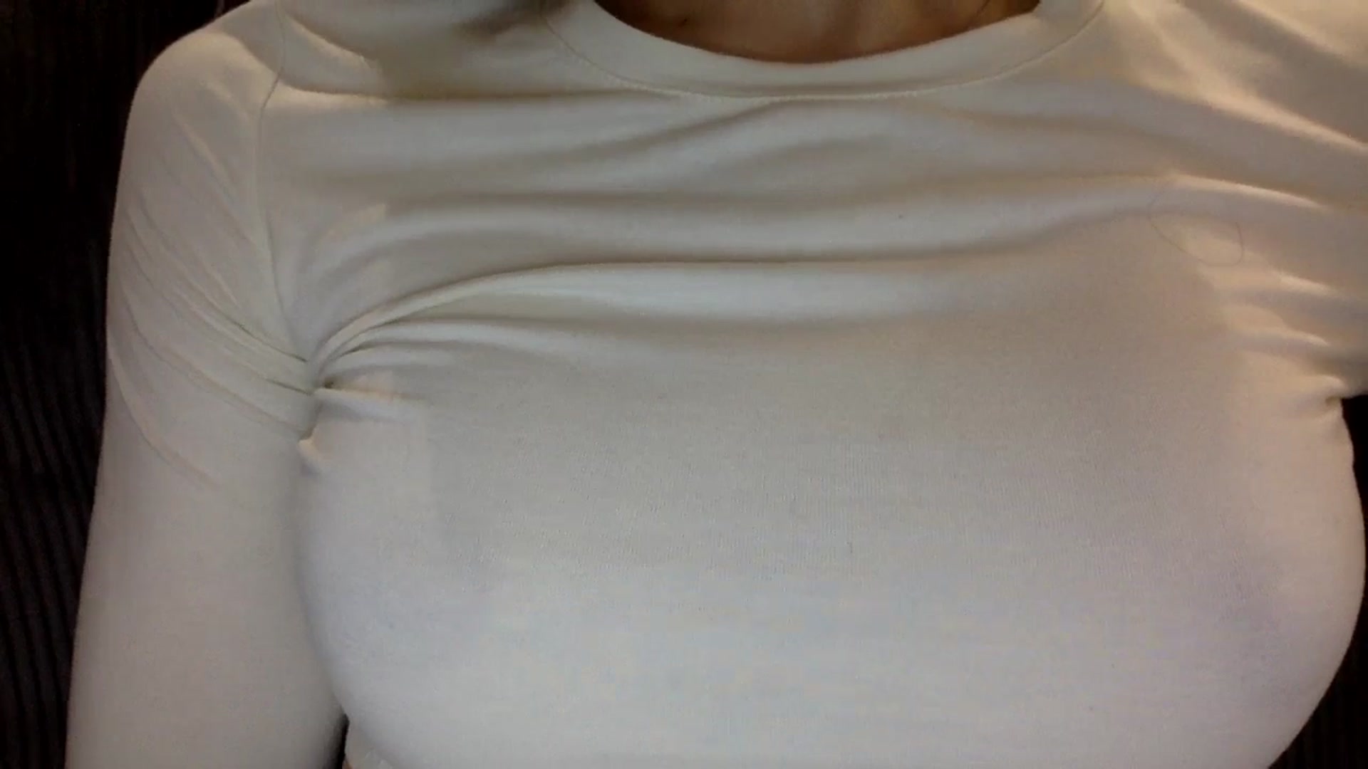 Gallery image thumbnail from EgoisticKitty's myfreecams stream on, 10/19/2024, 13:46 image 6 of 20