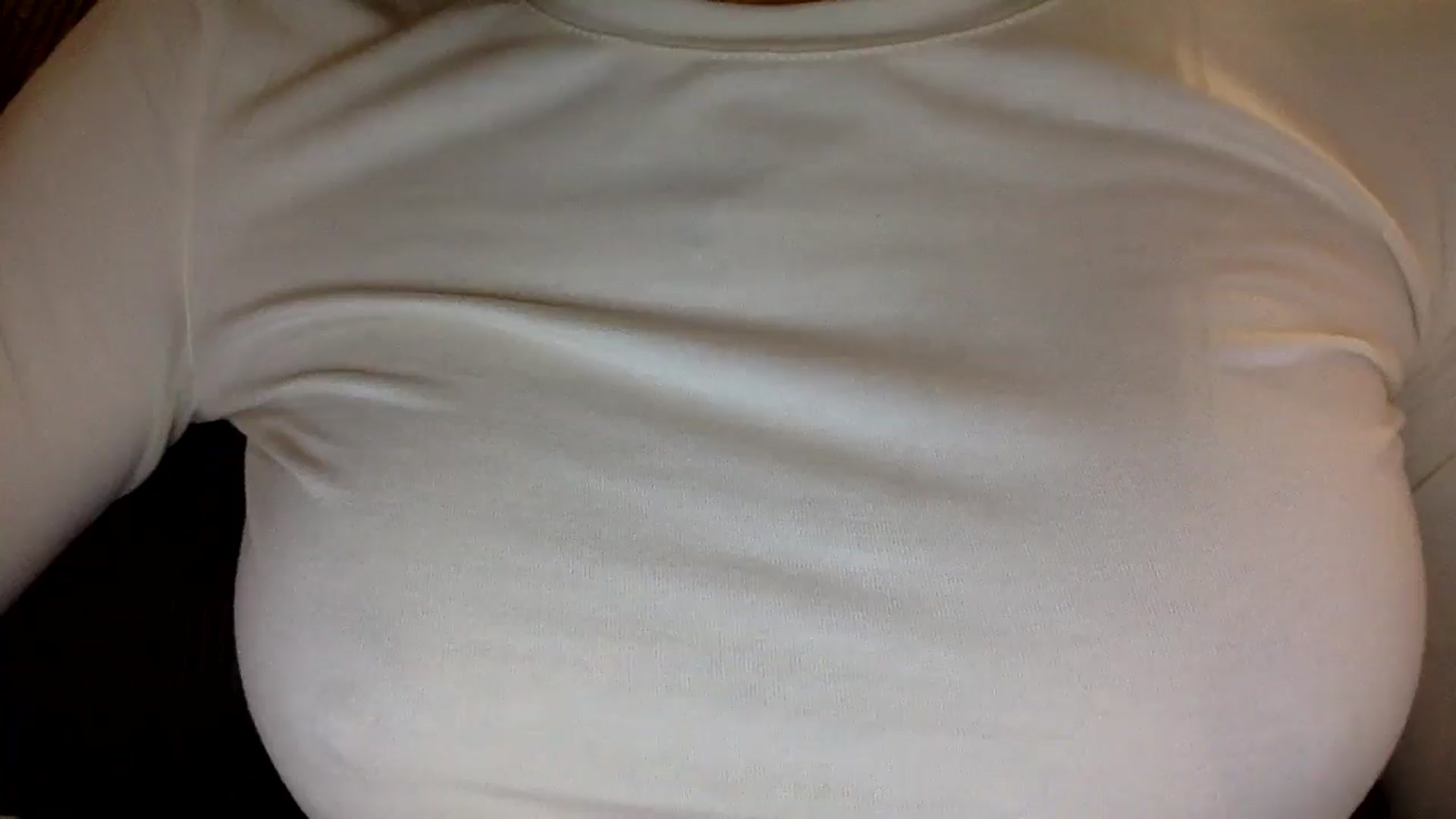 Gallery image thumbnail from EgoisticKitty's myfreecams stream on, 10/19/2024, 15:41 image 18 of 20