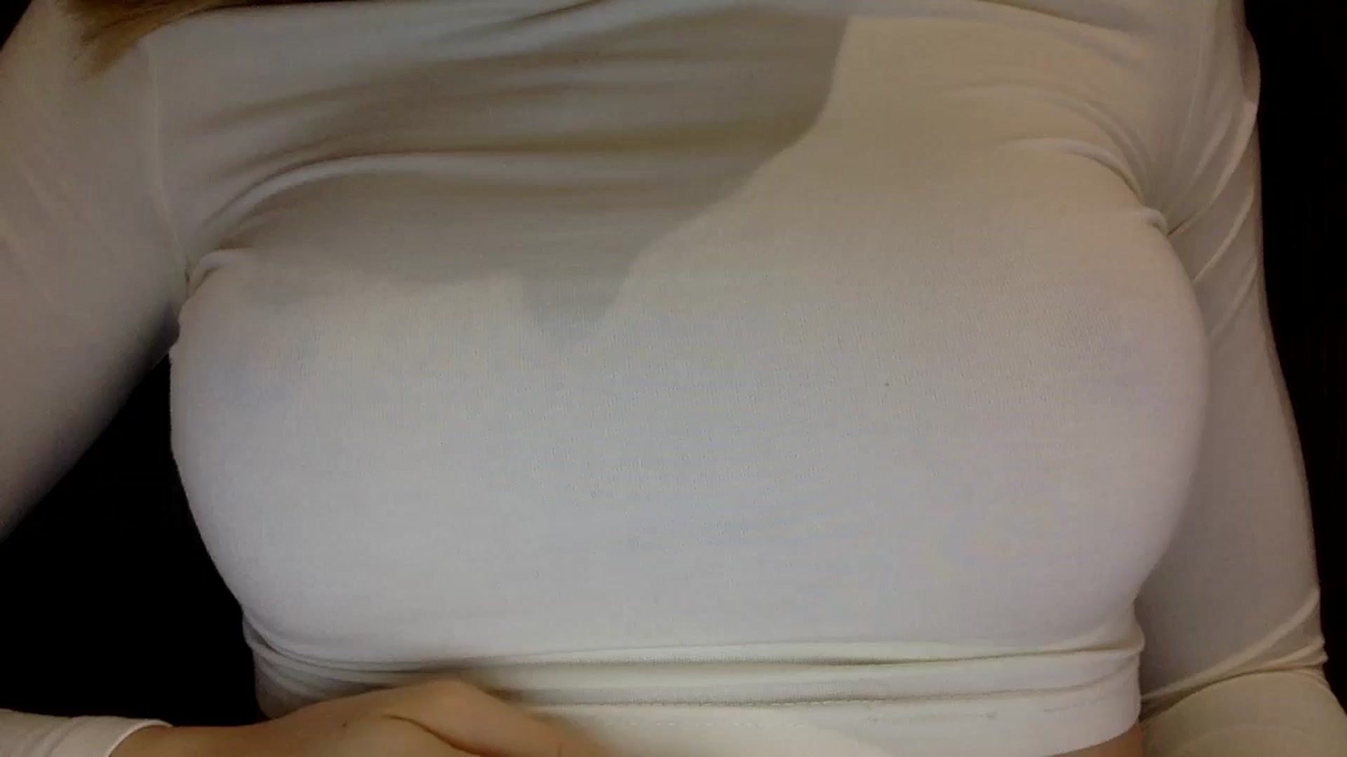 Gallery image thumbnail from EgoisticKitty's myfreecams stream on, 10/19/2024, 15:41 image 5 of 20