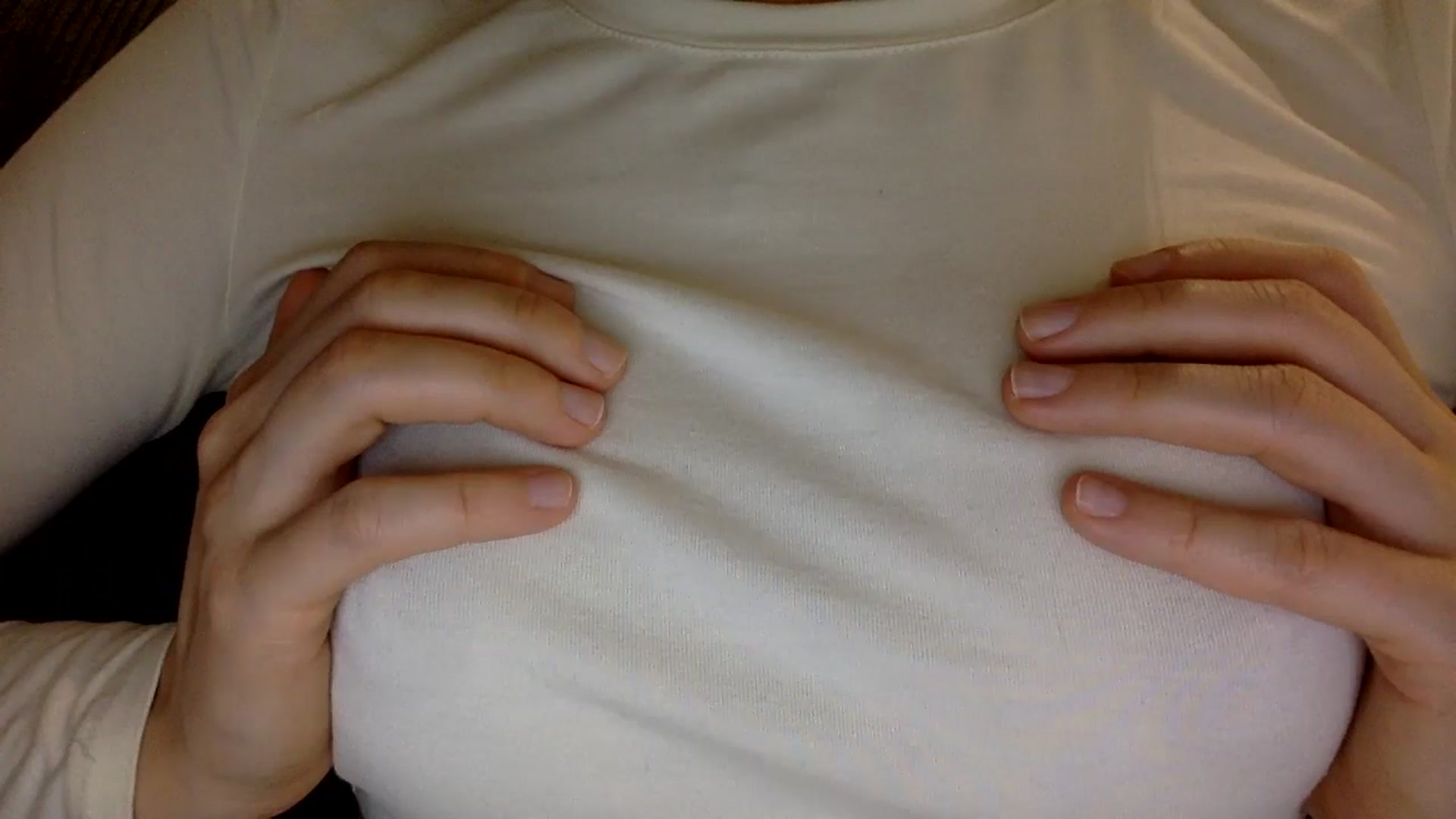 Gallery image thumbnail from EgoisticKitty's myfreecams stream on, 10/19/2024, 15:41 image 16 of 20