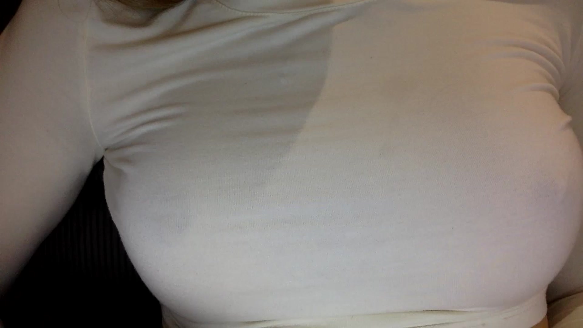 Gallery image thumbnail from EgoisticKitty's myfreecams stream on, 10/19/2024, 15:41 image 4 of 20