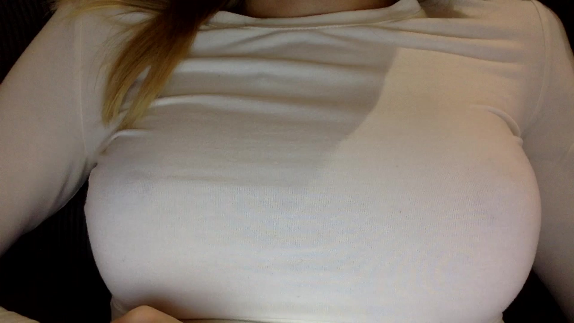Gallery image thumbnail from EgoisticKitty's myfreecams stream on, 10/19/2024, 15:41 image 11 of 20