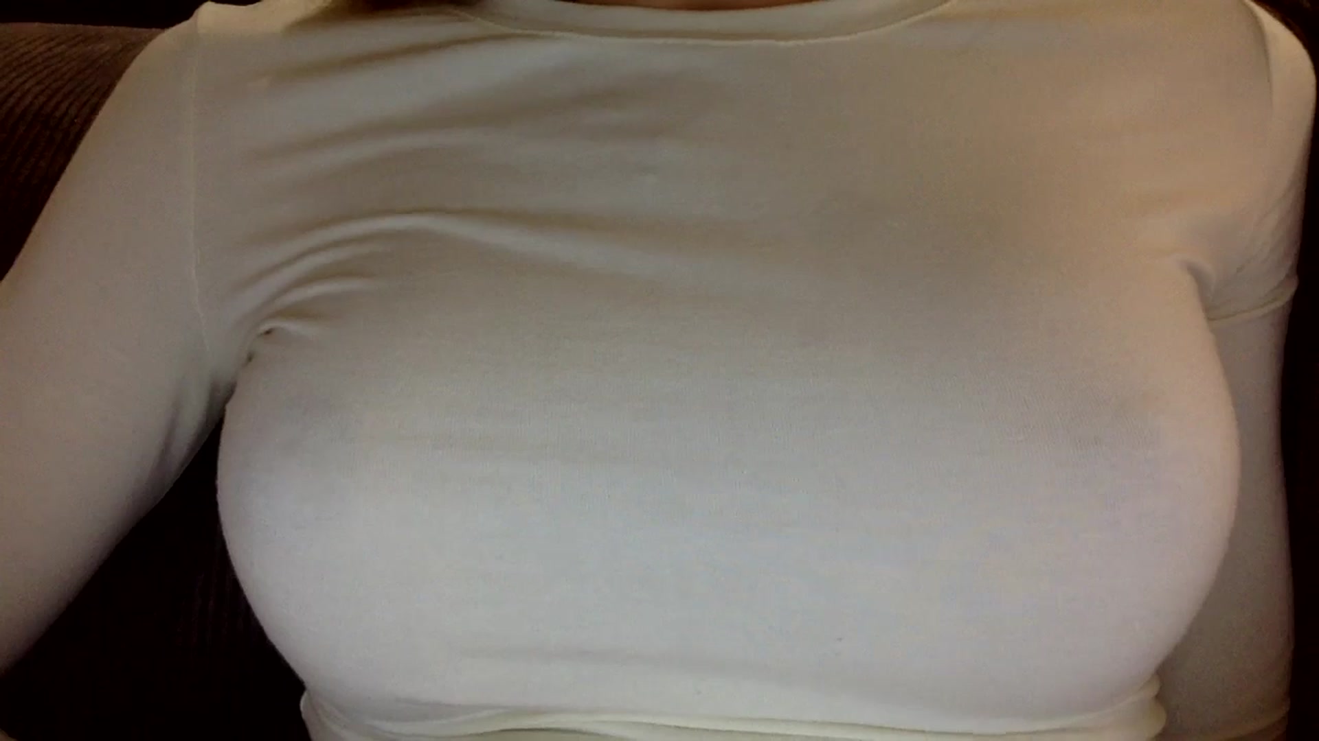 Gallery image thumbnail from EgoisticKitty's myfreecams stream on, 10/19/2024, 17:16 image 16 of 20