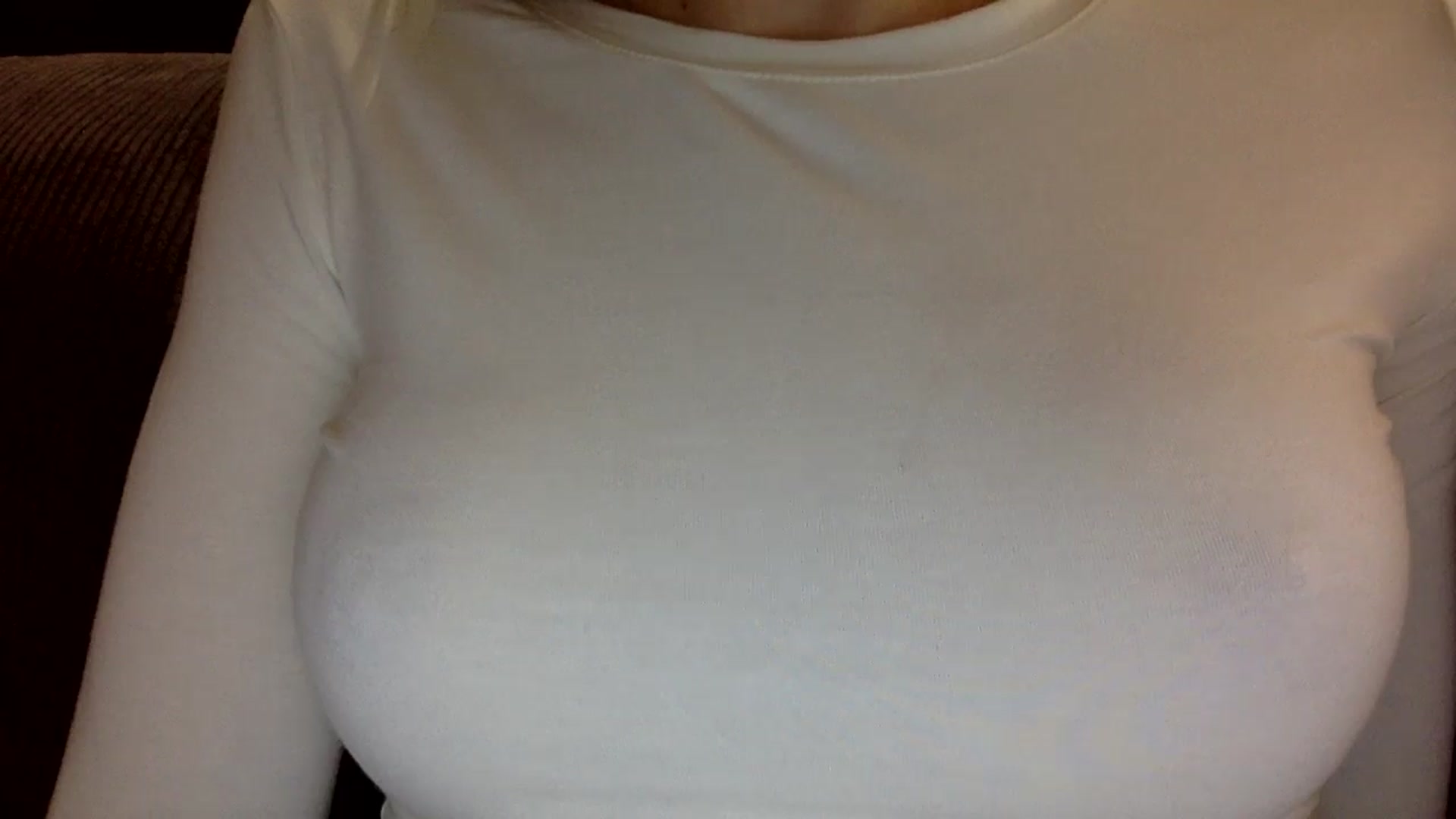 Gallery image thumbnail from EgoisticKitty's myfreecams stream on, 10/19/2024, 17:16 image 8 of 20