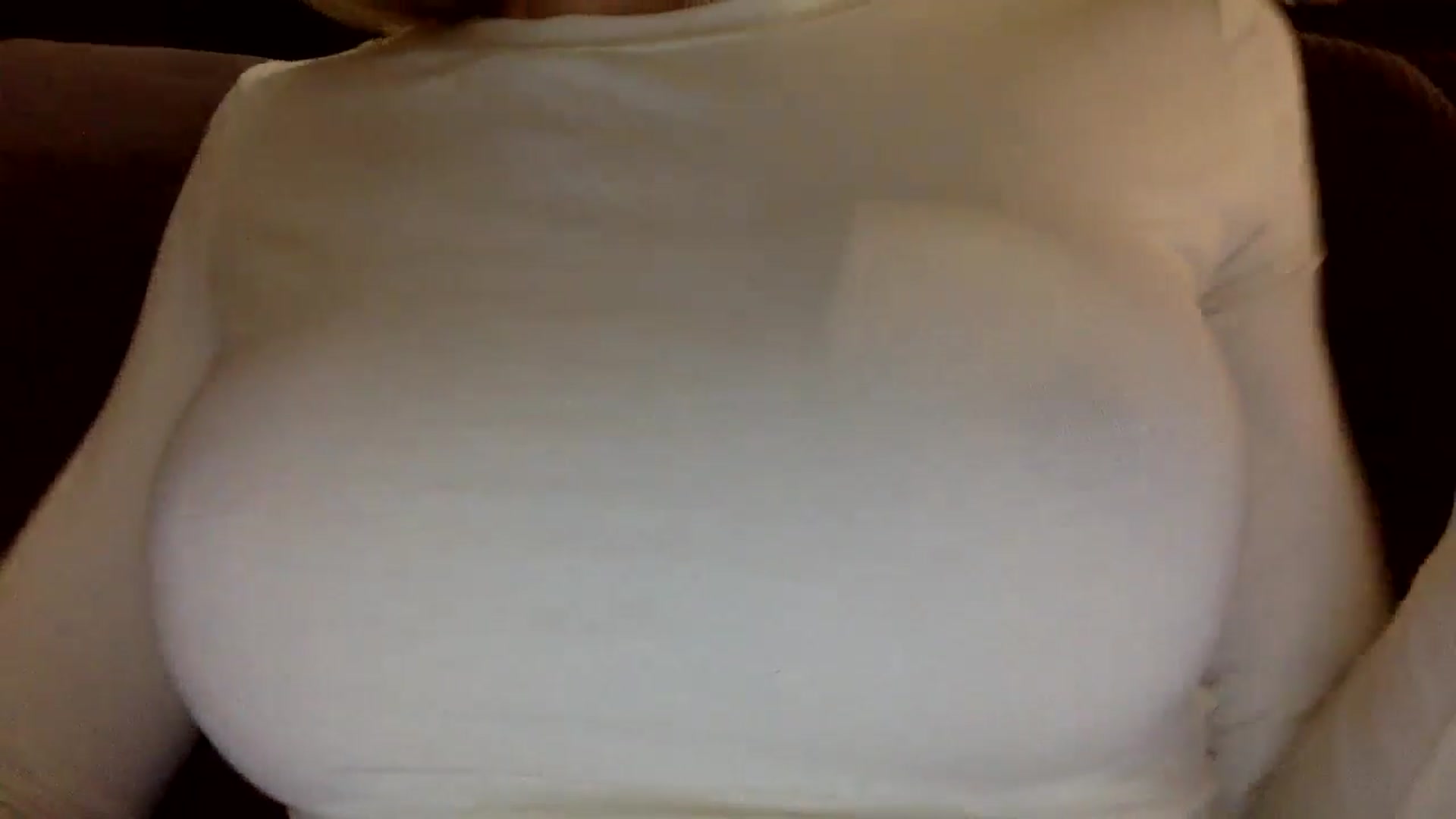 Gallery image thumbnail from EgoisticKitty's myfreecams stream on, 10/19/2024, 17:16 image 12 of 20