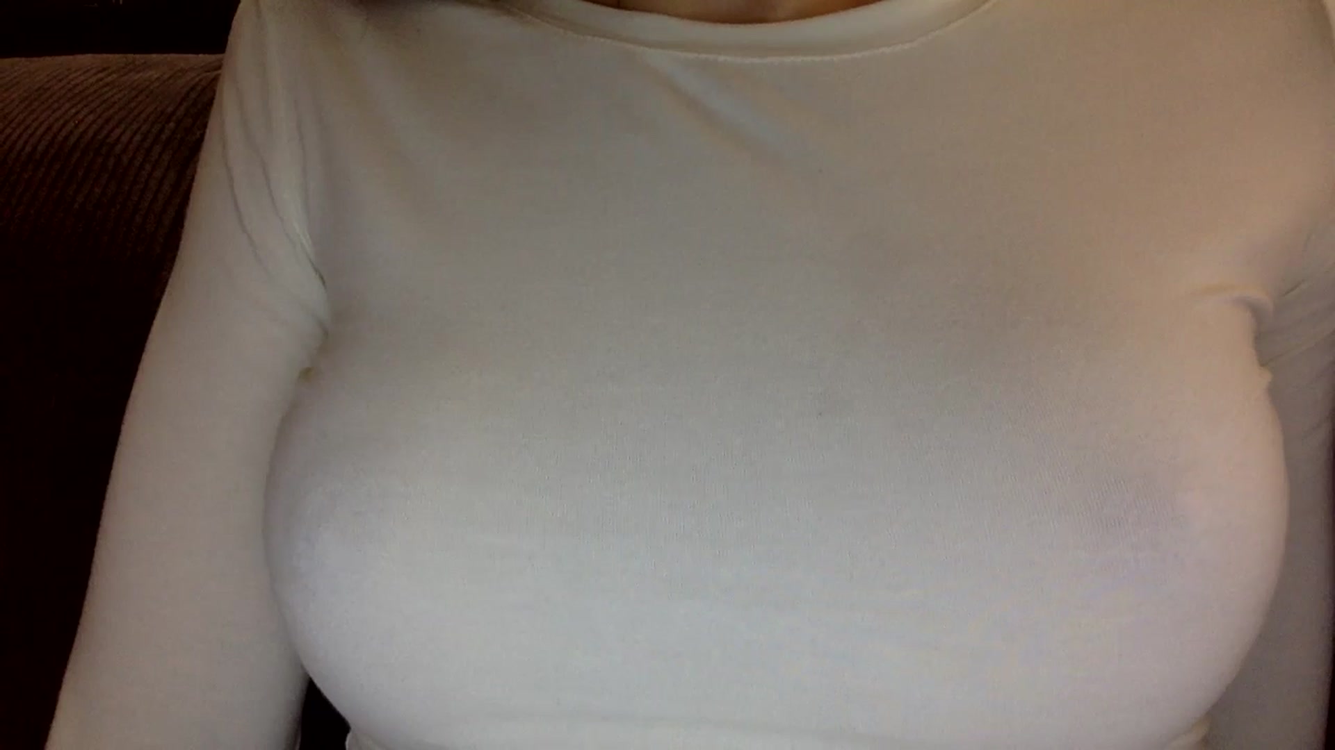 Gallery image thumbnail from EgoisticKitty's myfreecams stream on, 10/19/2024, 17:16 image 9 of 20