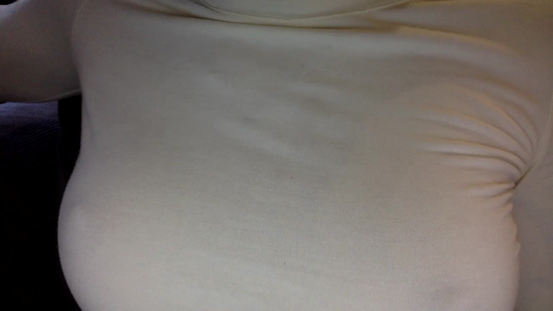Gallery image thumbnail from EgoisticKitty's myfreecams stream on, 10/20/2024, 10:45 image 17 of 20