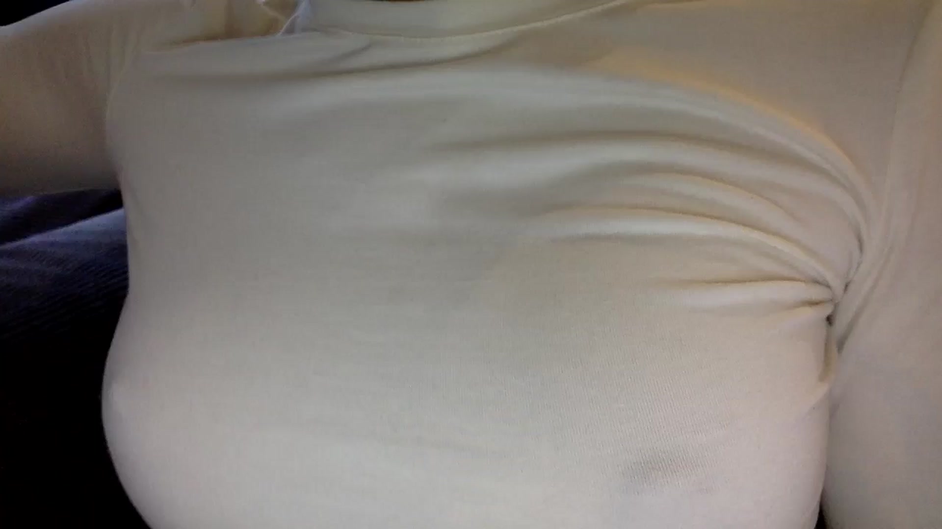 Gallery image thumbnail from EgoisticKitty's myfreecams stream on, 10/20/2024, 10:45 image 15 of 20
