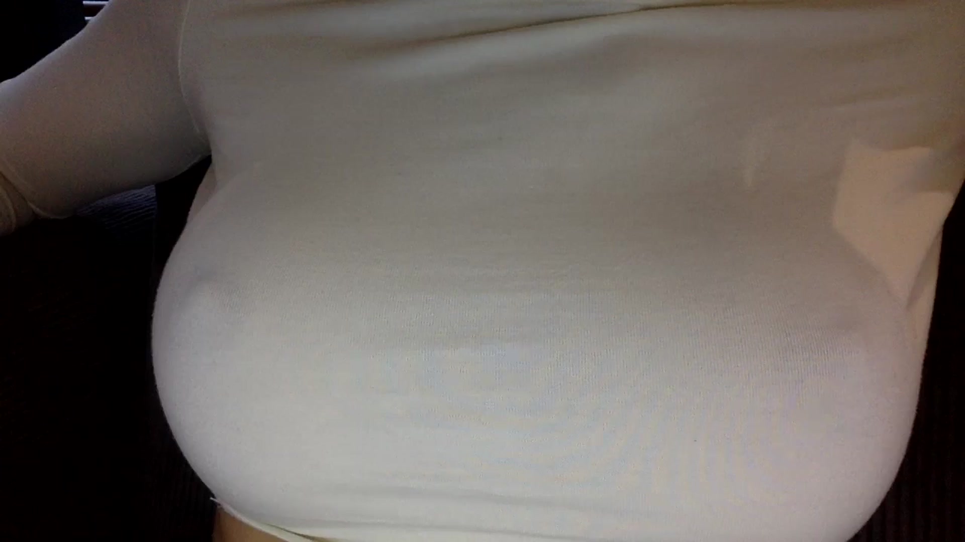 Gallery image thumbnail from EgoisticKitty's myfreecams stream on, 10/20/2024, 12:04 image 8 of 20