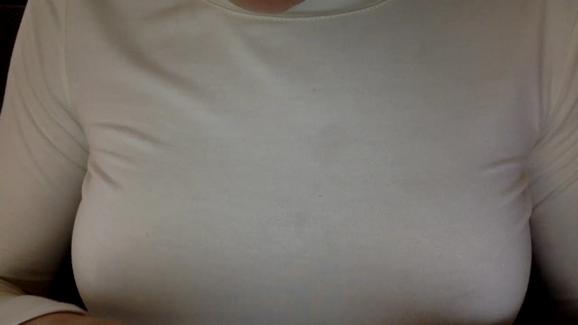 Gallery image thumbnail from EgoisticKitty's myfreecams stream on, 10/21/2024, 08:31 image 8 of 20
