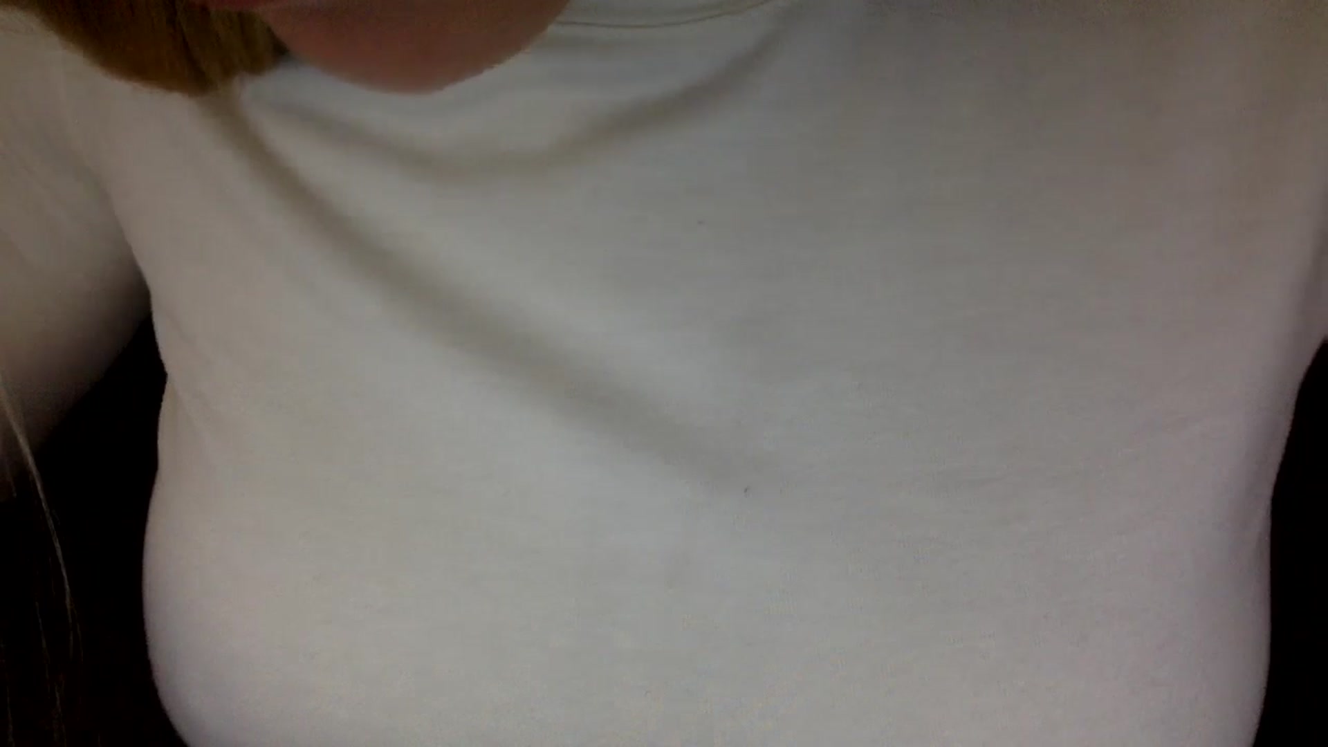 Gallery image thumbnail from EgoisticKitty's myfreecams stream on, 10/21/2024, 10:02 image 7 of 20
