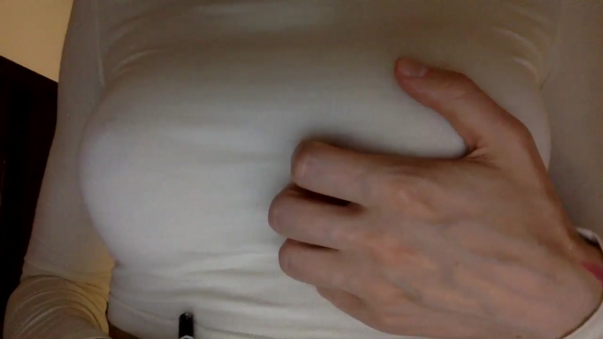 Gallery image thumbnail from EgoisticKitty's myfreecams stream on, 10/21/2024, 14:39 image 17 of 20