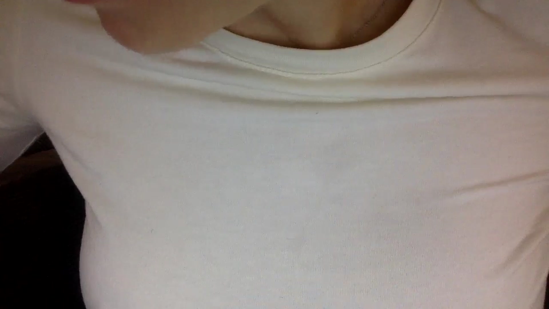 Gallery image thumbnail from EgoisticKitty's myfreecams stream on, 10/21/2024, 15:46 image 14 of 20