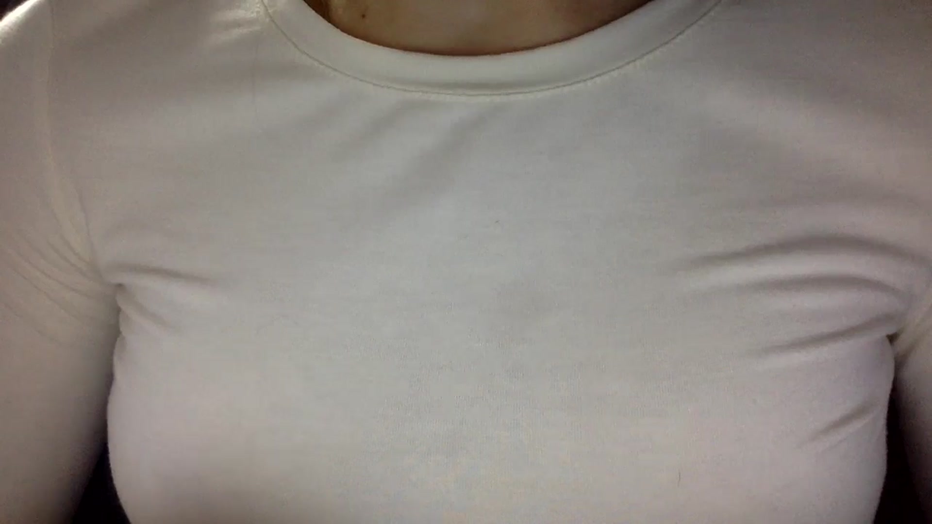 Gallery image thumbnail from EgoisticKitty's myfreecams stream on, 10/22/2024, 09:09 image 15 of 20