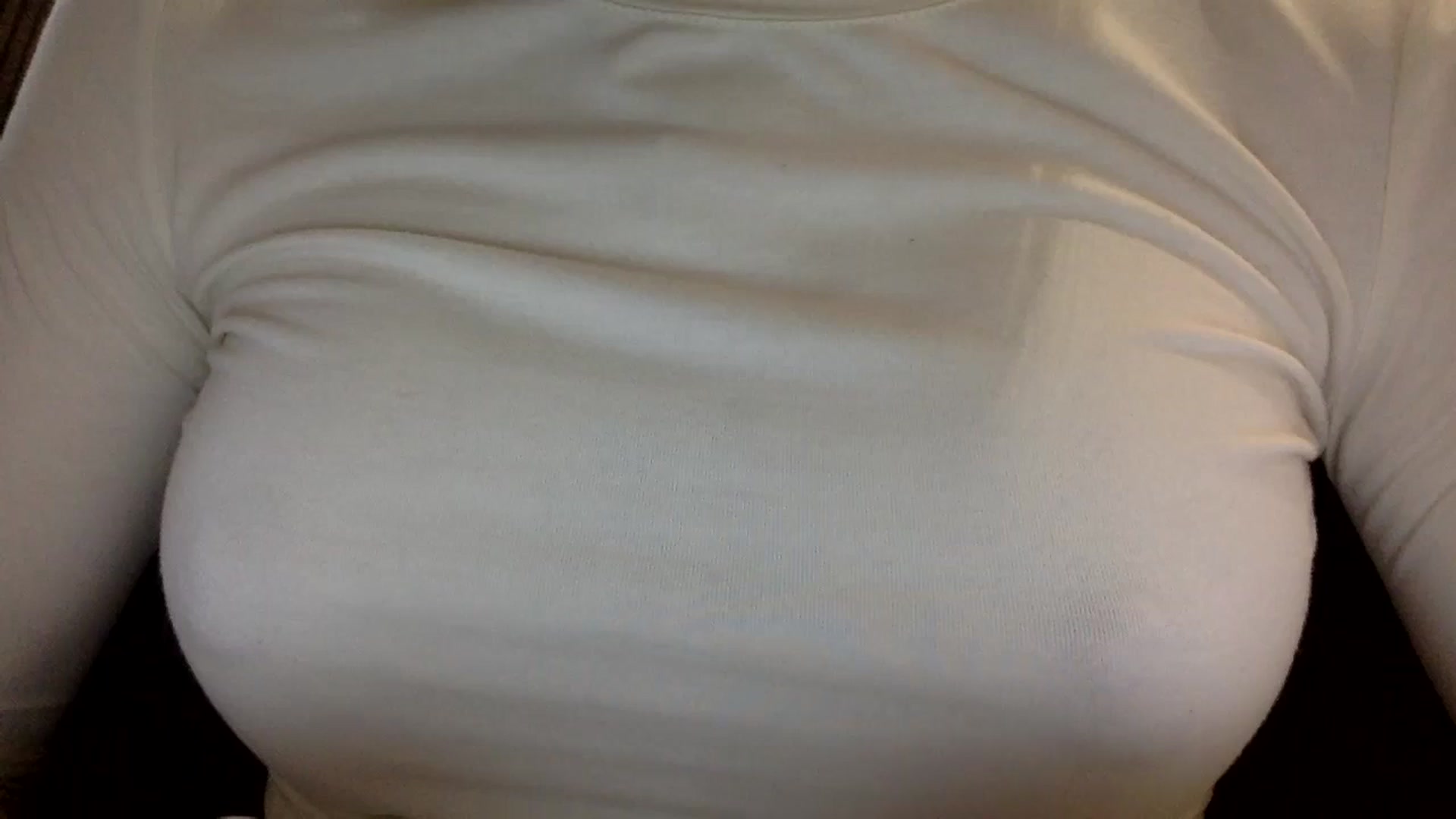 Gallery image thumbnail from EgoisticKitty's myfreecams stream on, 10/22/2024, 11:14 image 13 of 20