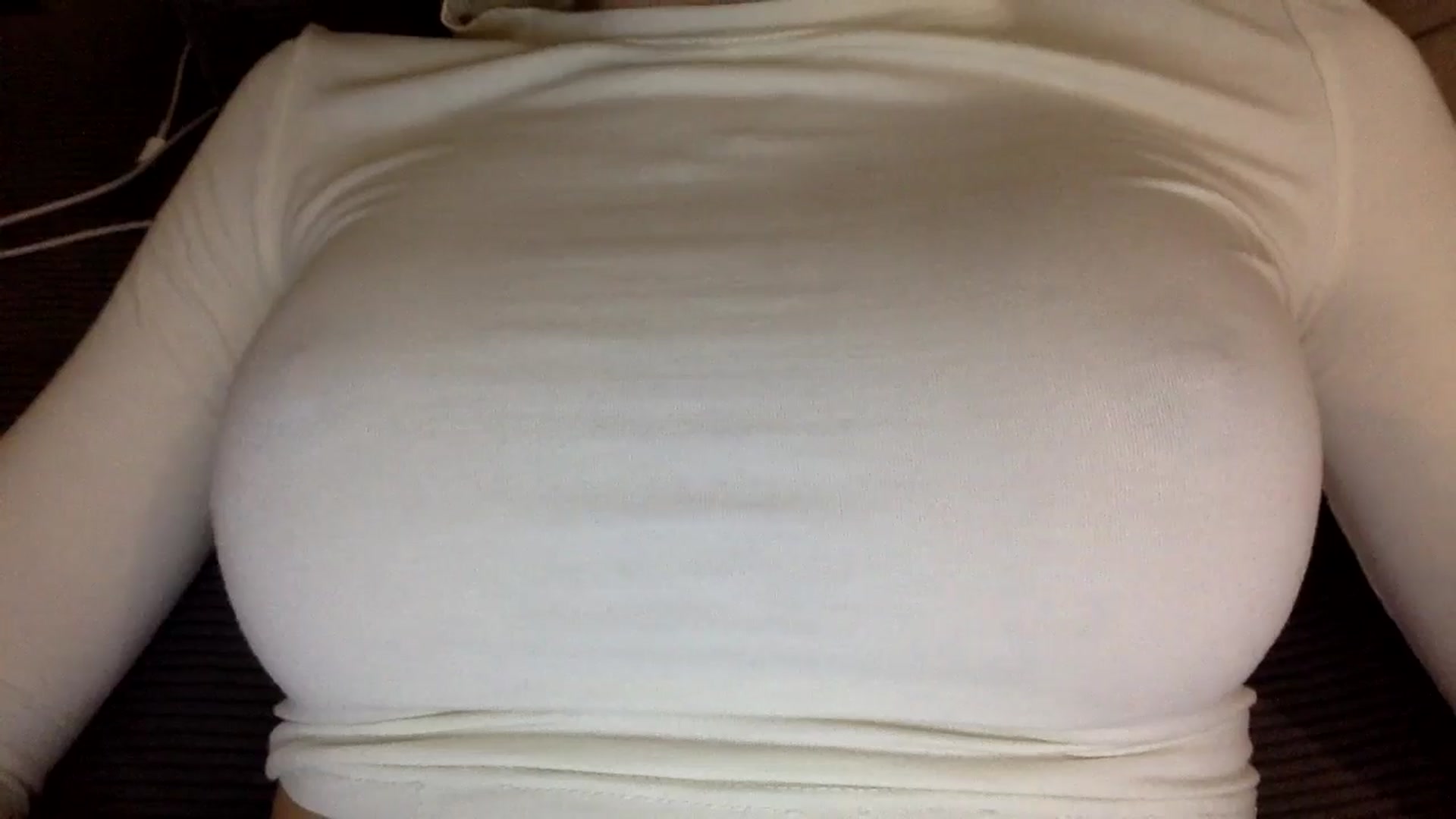 Gallery image thumbnail from EgoisticKitty's myfreecams stream on, 10/22/2024, 16:17 image 19 of 20