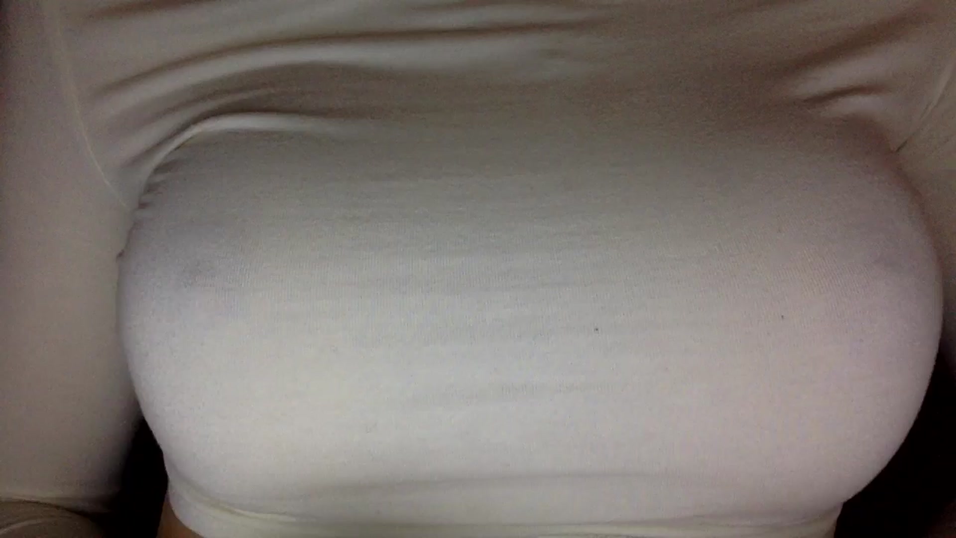 Gallery image thumbnail from EgoisticKitty's myfreecams stream on, 10/23/2024, 11:42 image 14 of 20