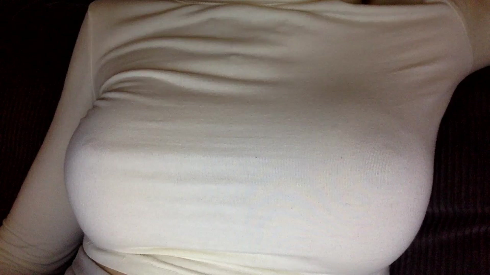 Gallery image thumbnail from EgoisticKitty's myfreecams stream on, 10/23/2024, 14:12 image 14 of 20
