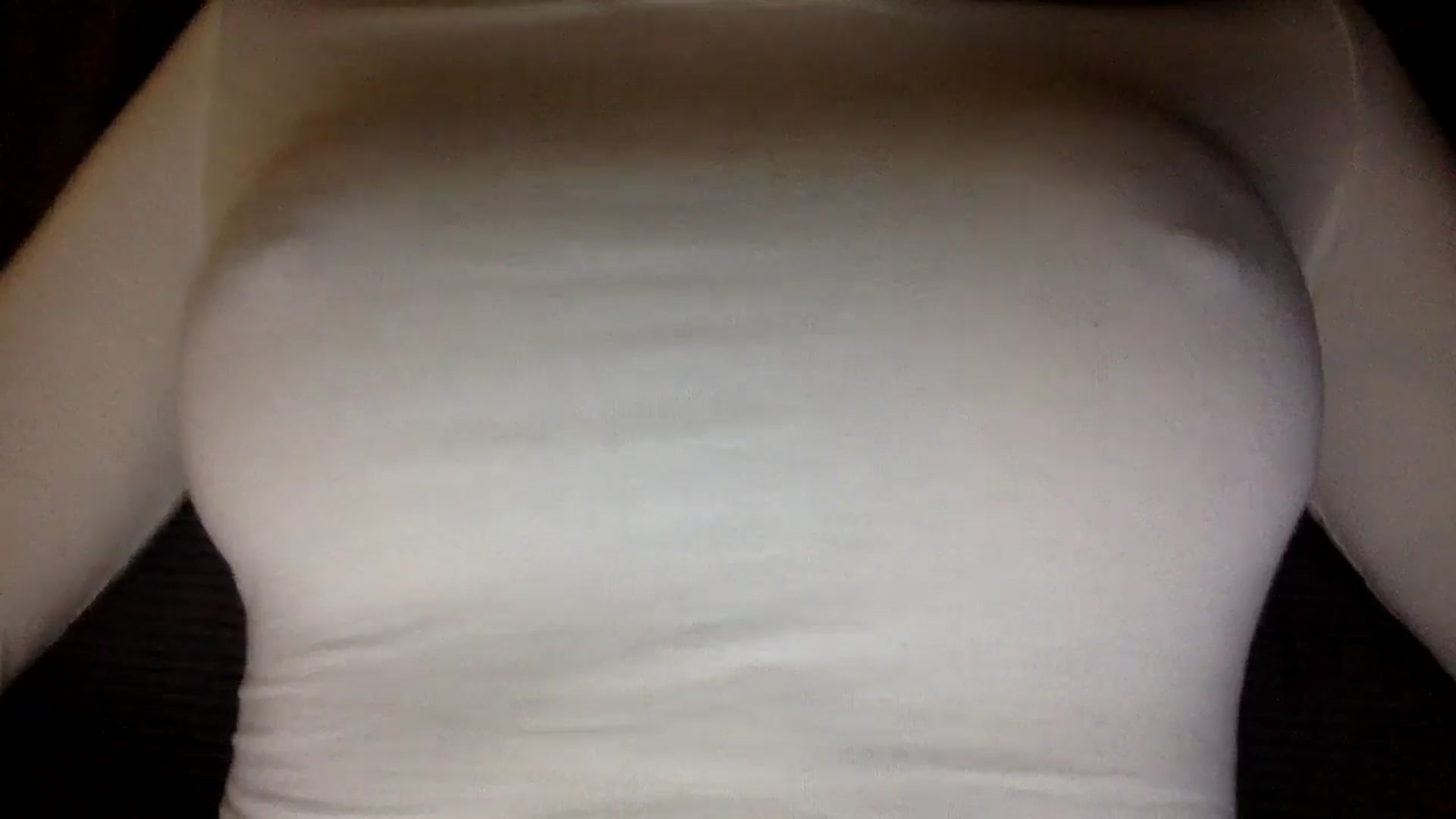 Gallery image thumbnail from EgoisticKitty's myfreecams stream on, 10/23/2024, 14:12 image 19 of 20