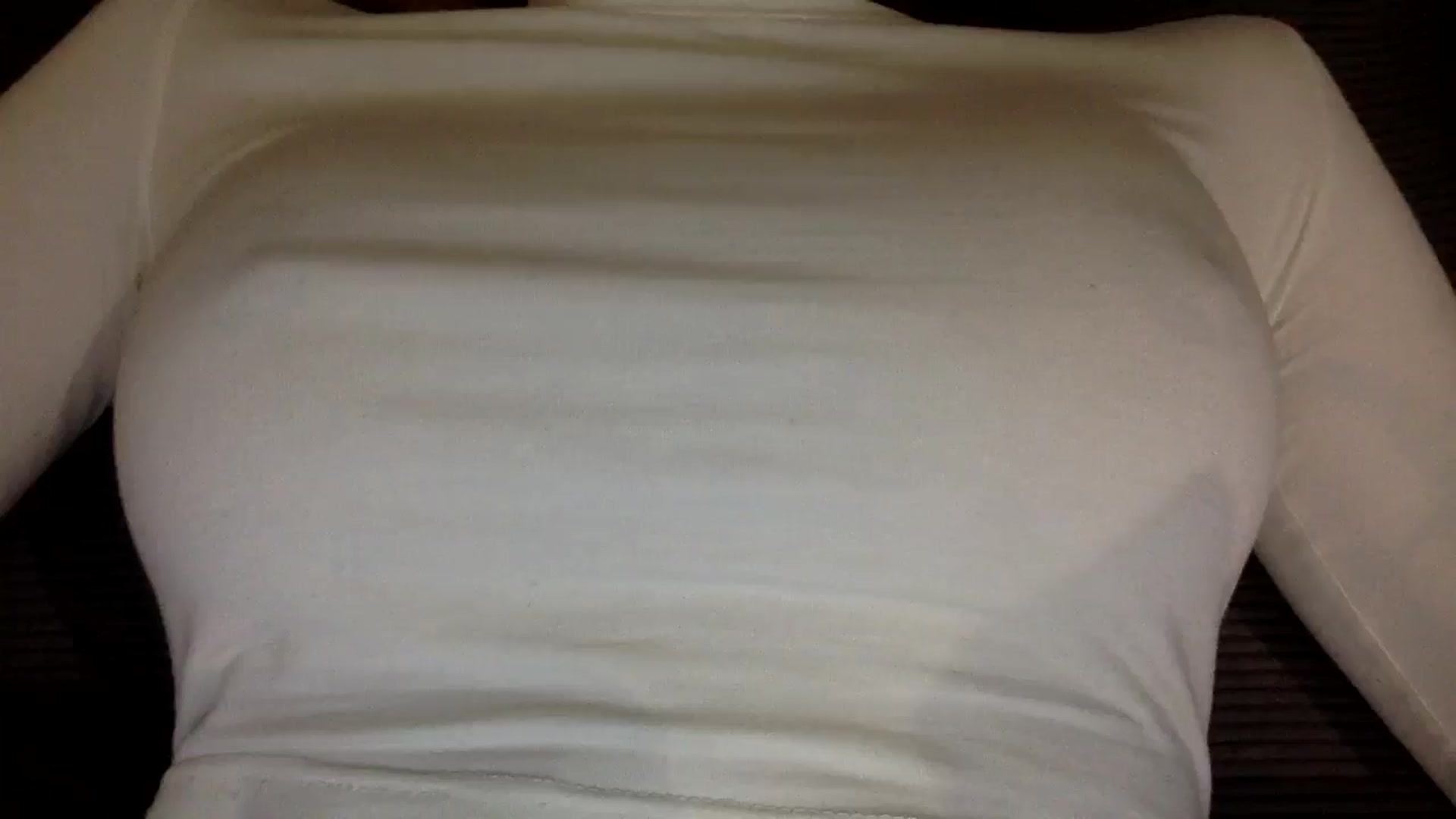 Gallery image thumbnail from EgoisticKitty's myfreecams stream on, 10/26/2024, 13:11 image 16 of 20