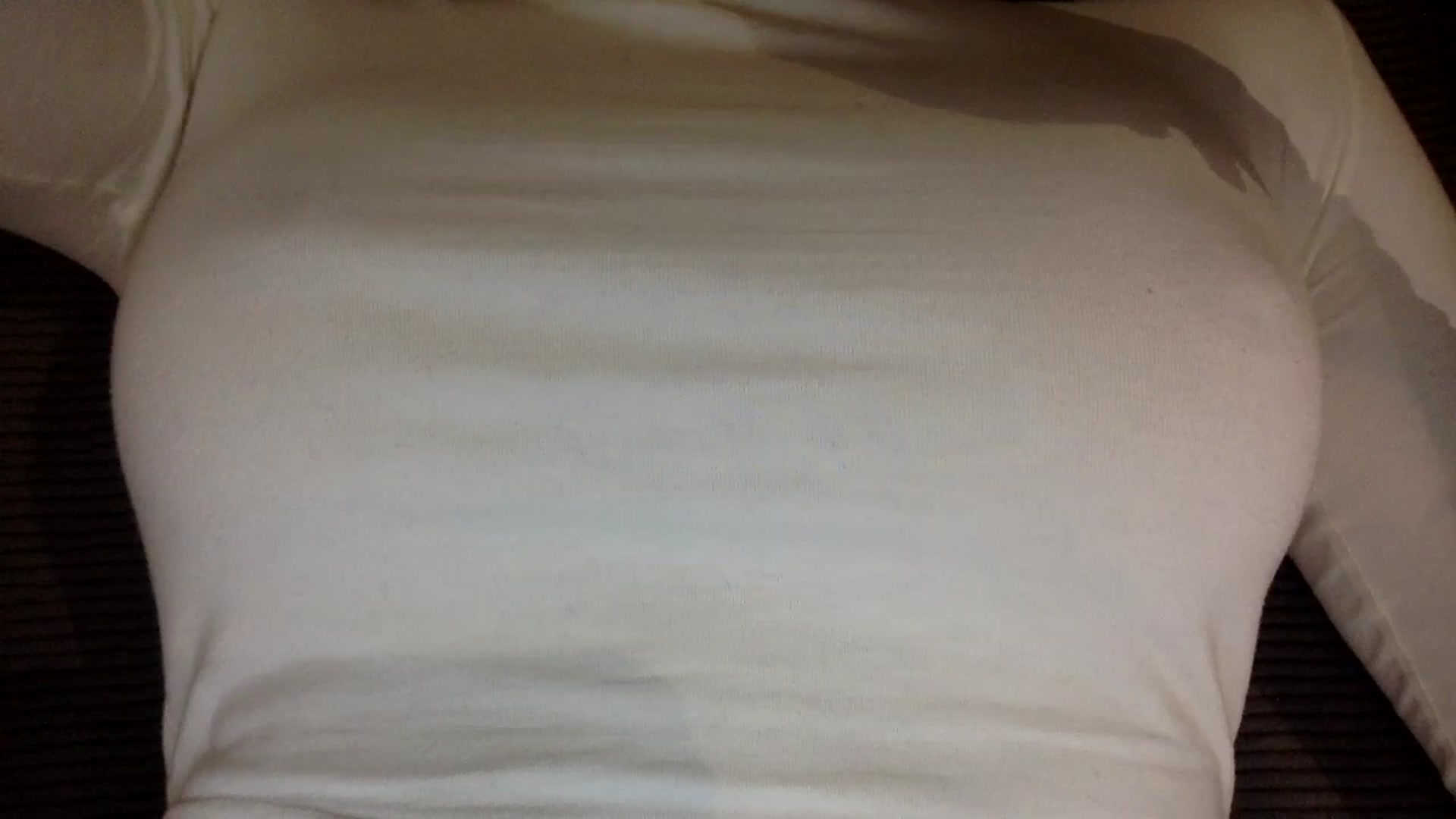 Gallery image thumbnail from EgoisticKitty's myfreecams stream on, 10/26/2024, 13:11 image 18 of 20