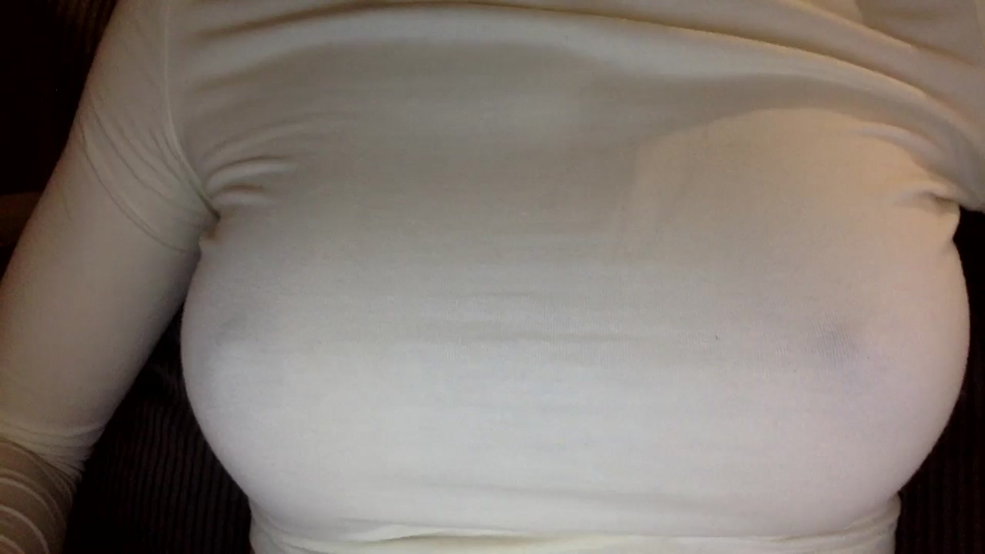 Gallery image thumbnail from EgoisticKitty's myfreecams stream on, 10/26/2024, 14:55 image 1 of 20