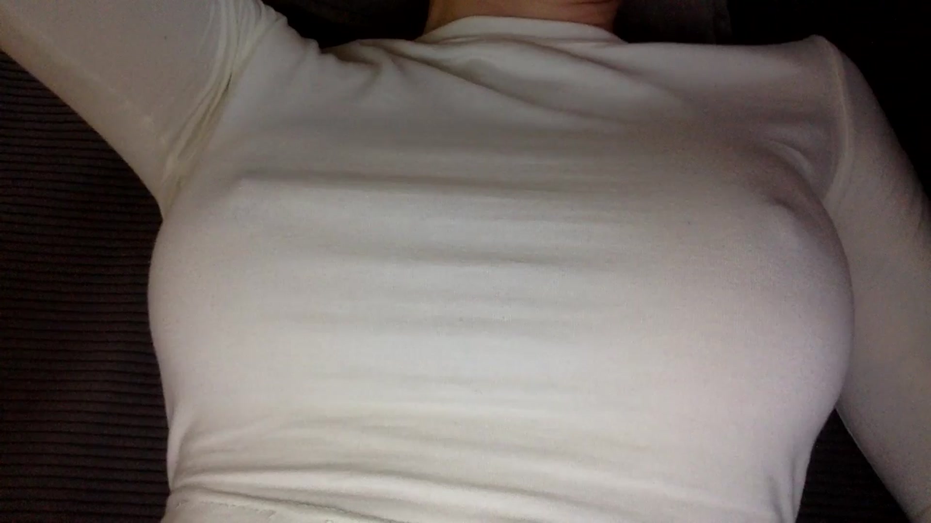 Gallery image thumbnail from EgoisticKitty's myfreecams stream on, 10/27/2024, 10:38 image 2 of 20