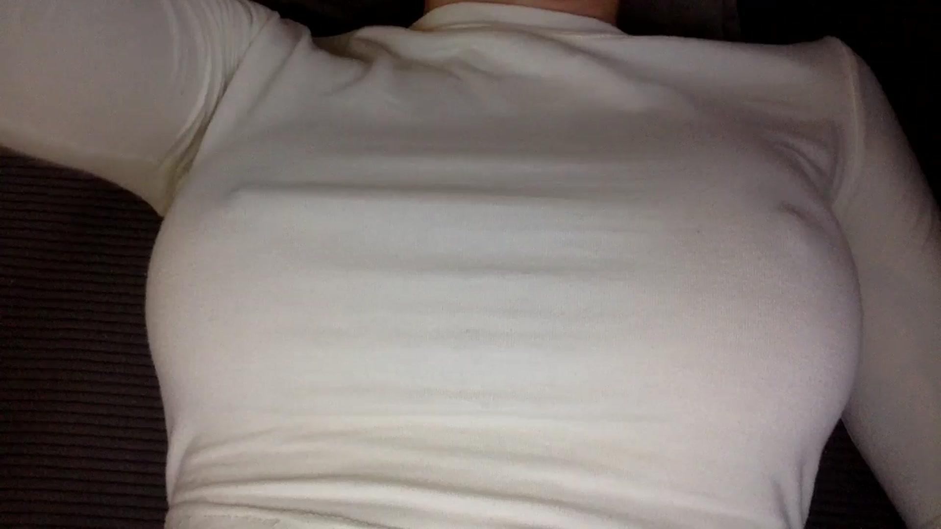 Gallery image thumbnail from EgoisticKitty's myfreecams stream on, 10/27/2024, 10:38 image 3 of 20