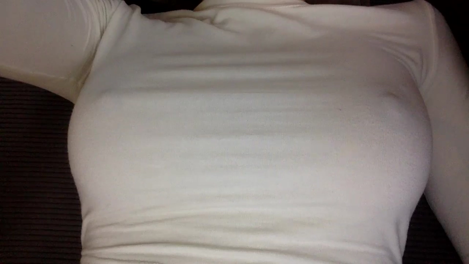 Gallery image thumbnail from EgoisticKitty's myfreecams stream on, 10/27/2024, 10:38 image 9 of 20